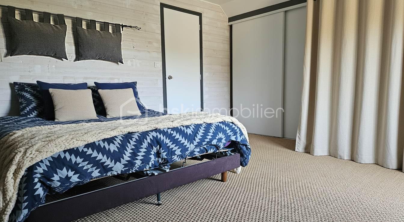 Maison de 198 m² - chambre parental.jpg