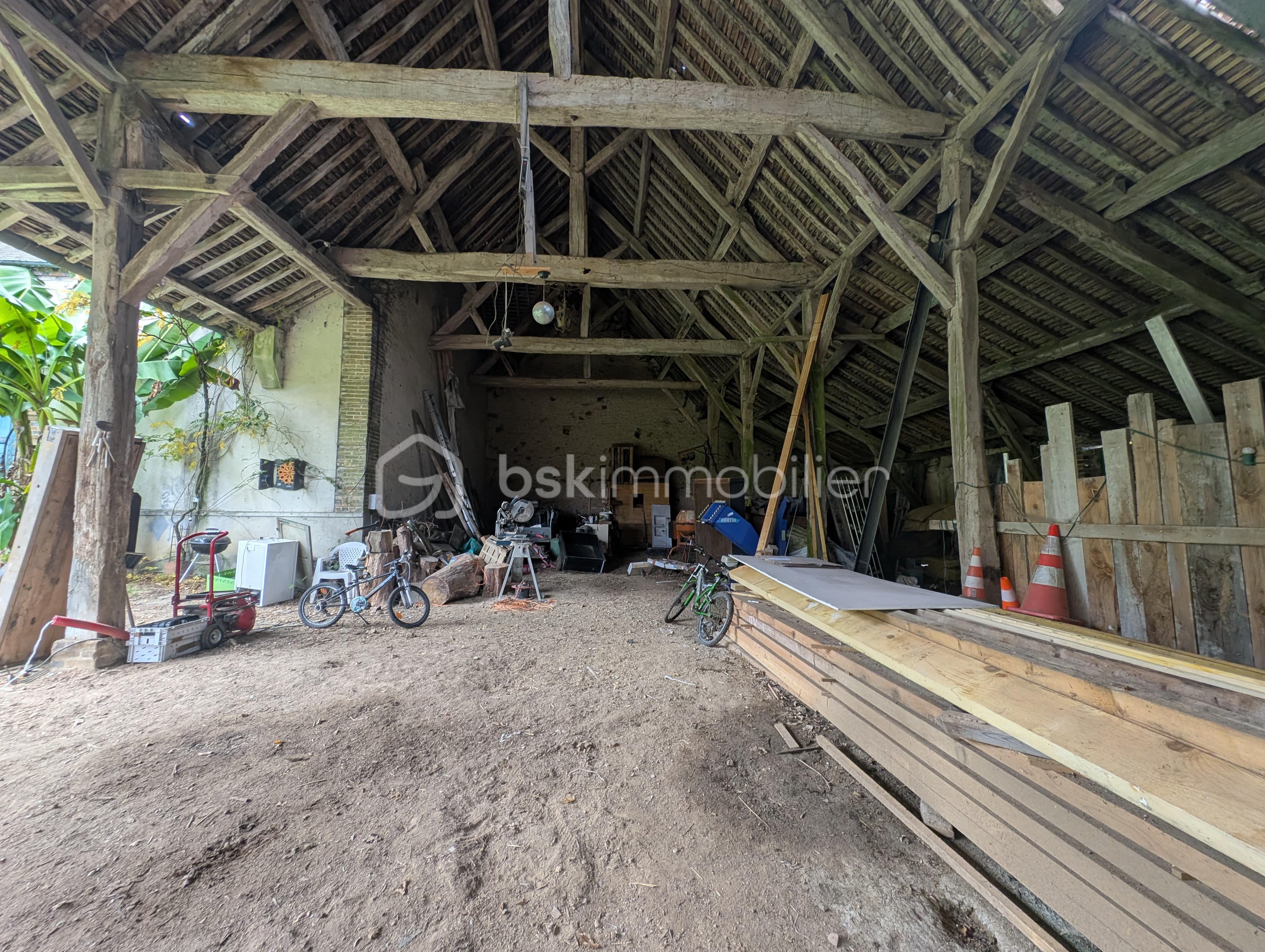 Maison de 257 m² - PXL_20251106_091942710.jpg