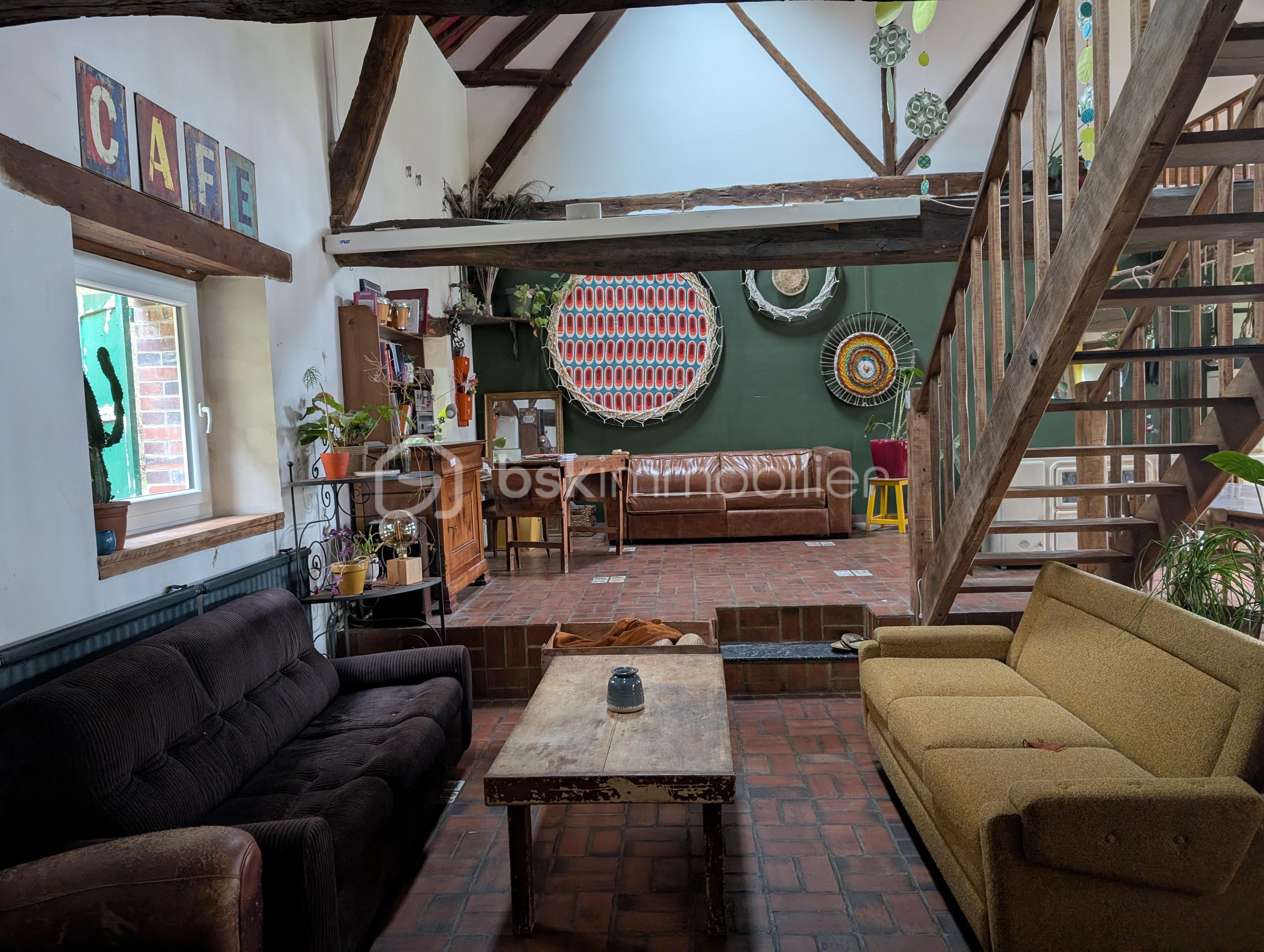 Maison de 257 m² - PXL_20251106_084812322.jpg