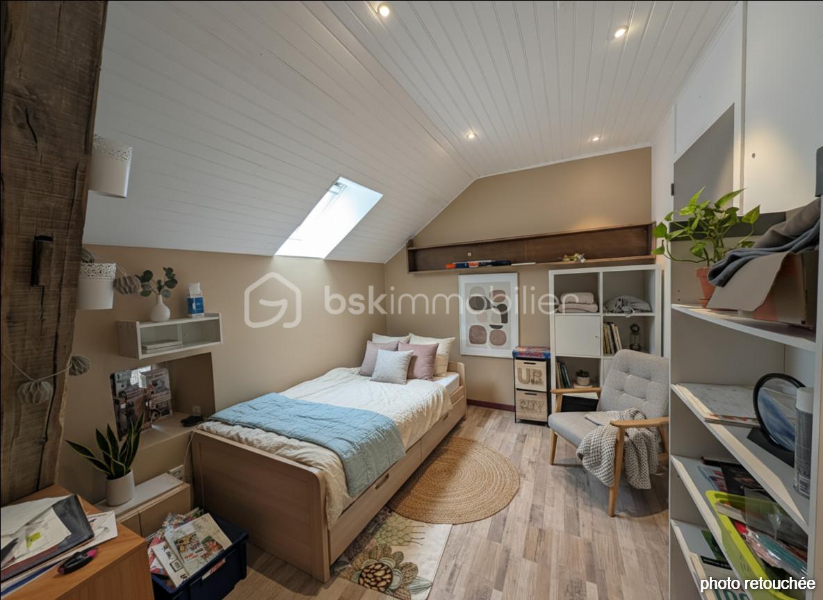 Maison de 257 m² - generated_2025-11-10T15_10_02.032.jpg