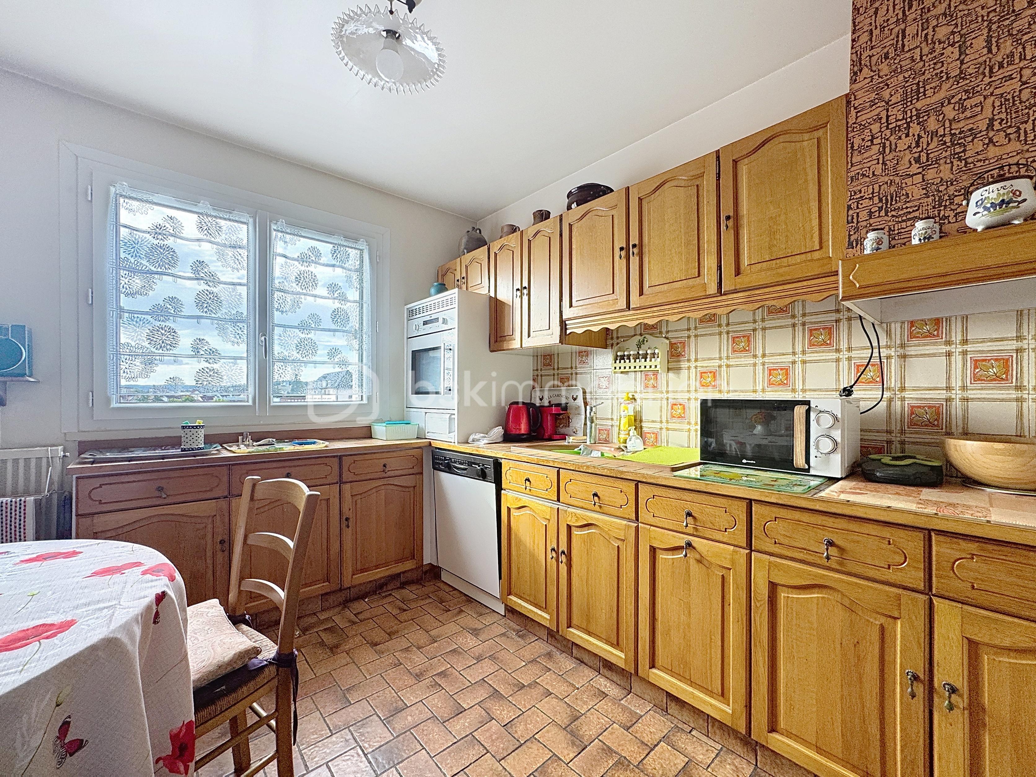 Appartement de 94,16 m² - photo-1756915293 2.jpg