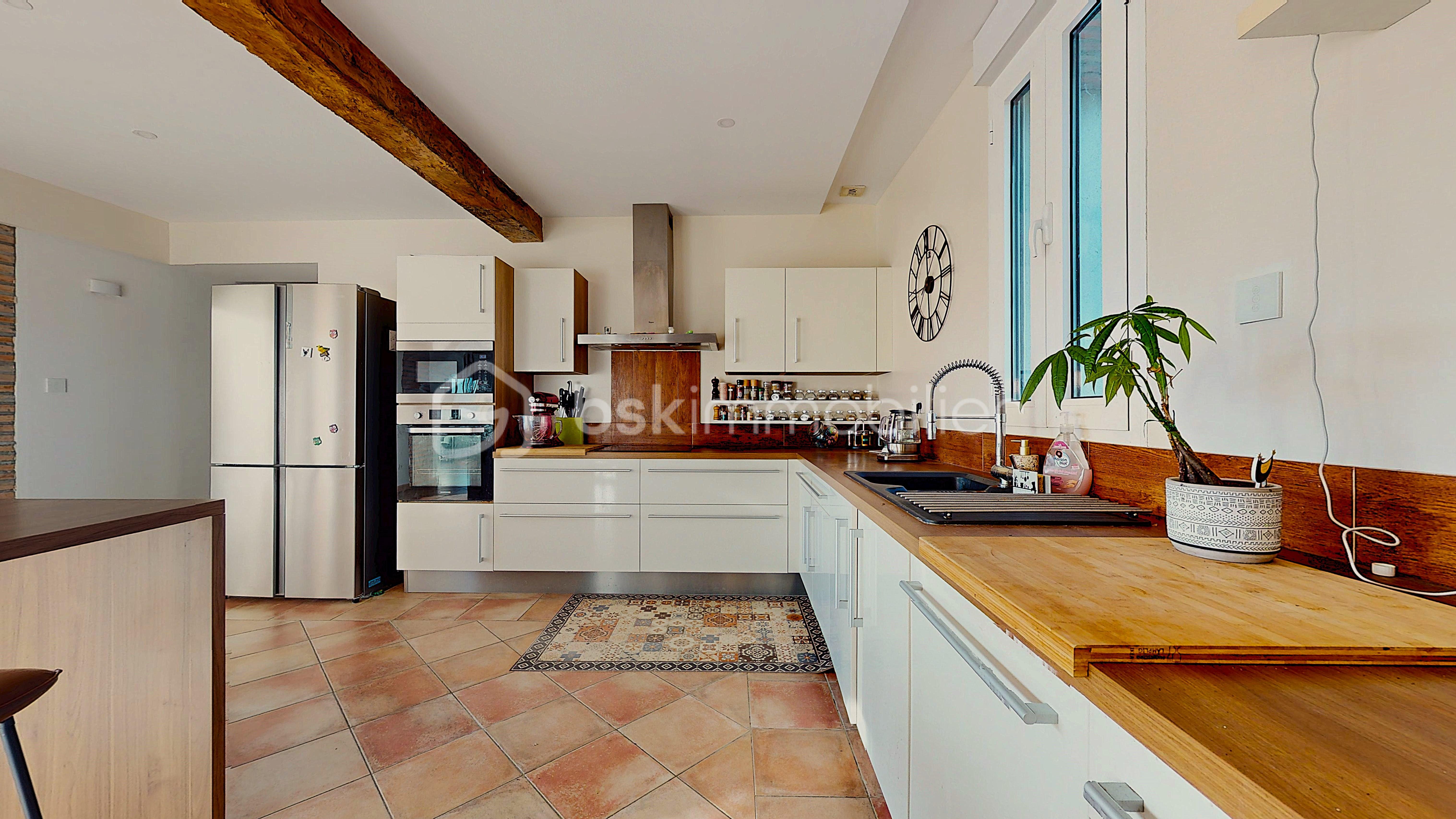 Maison de 275 m² - La-sole-11222025_205924 copie.jpg