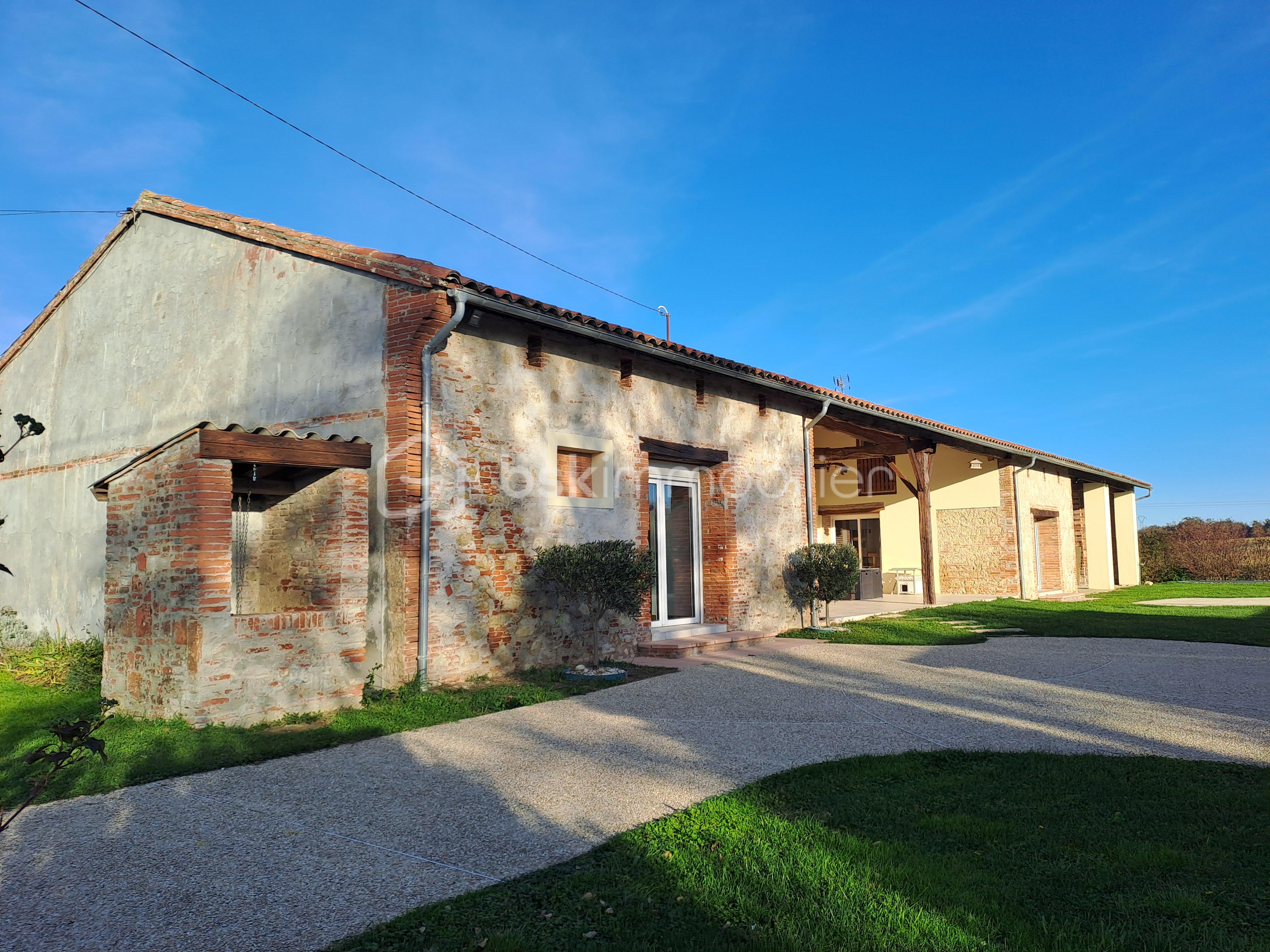 Maison de 275 m² - 20251118_154938.jpg