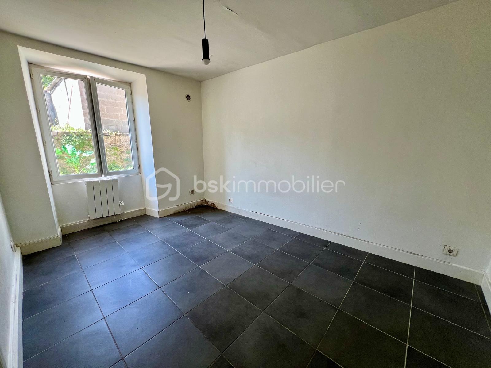 Appartement de 42,95 m² - IMG-20250619-WA0013.jpg