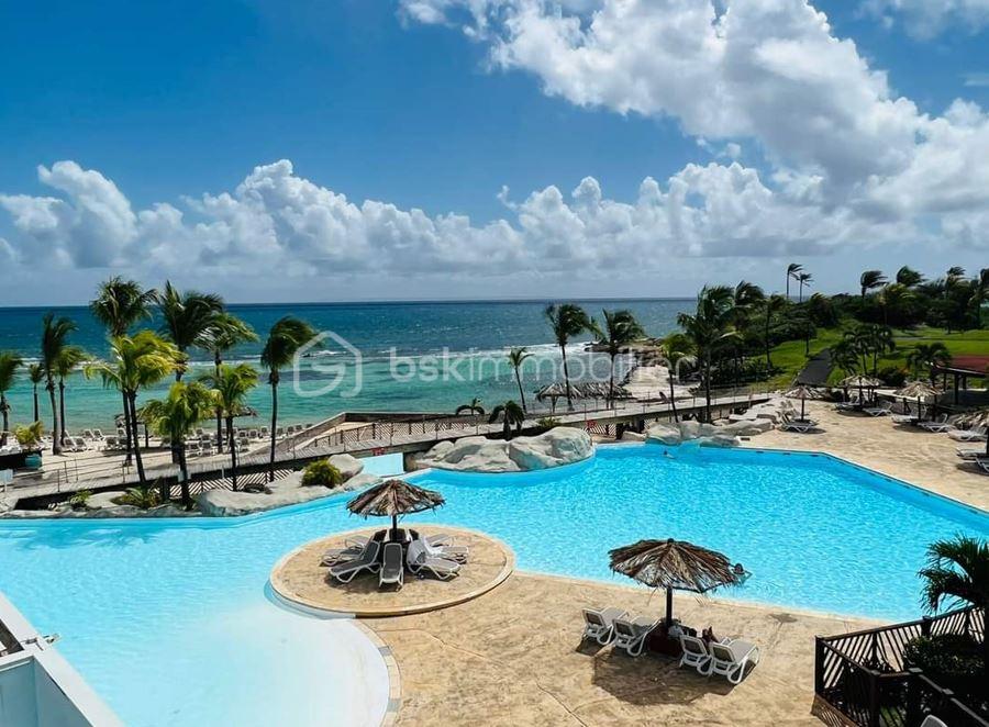 belle photo piscine Manganao.JPG