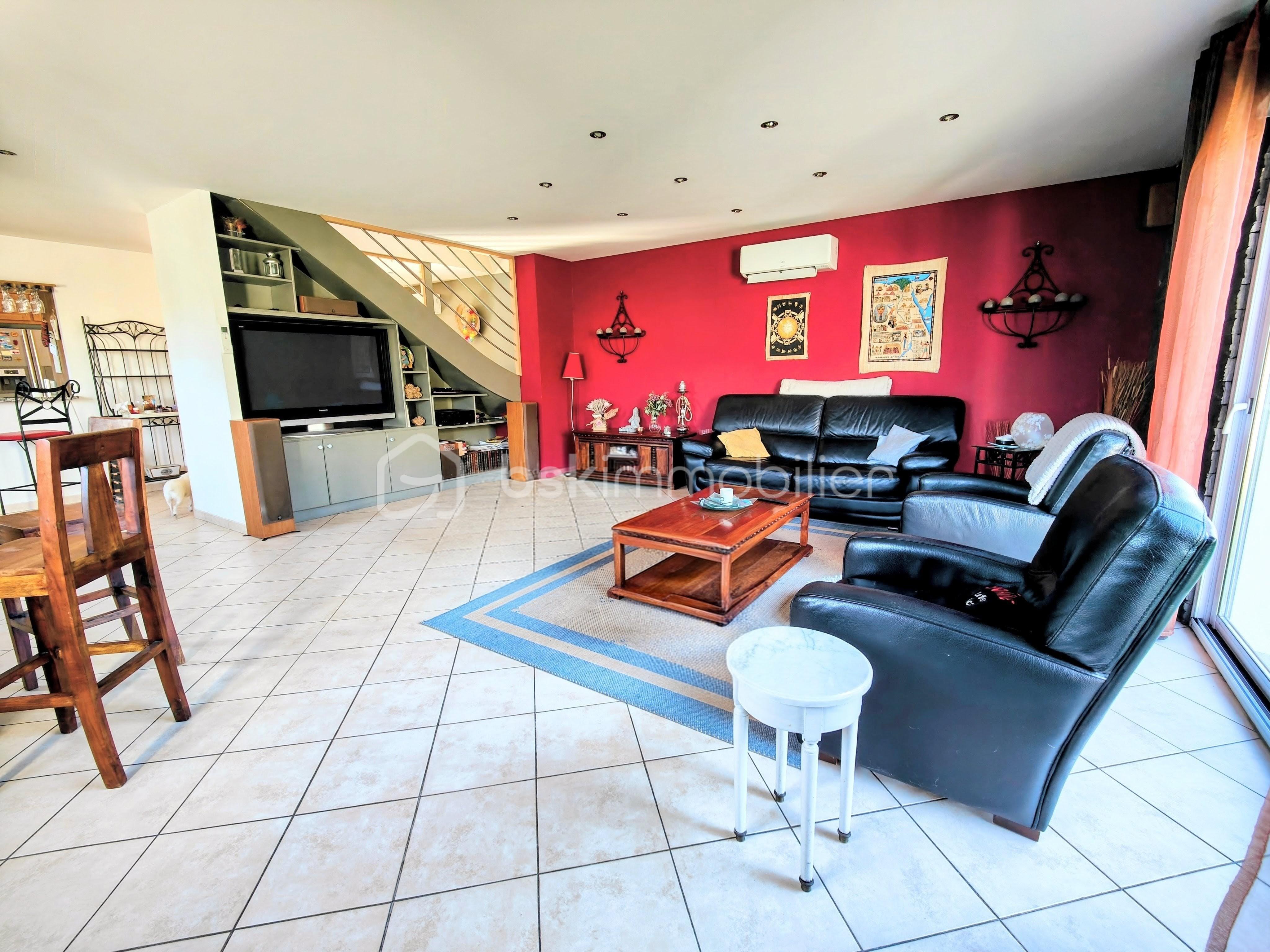 Maison de 209,72 m² - IMG20260204113005~3.jpg