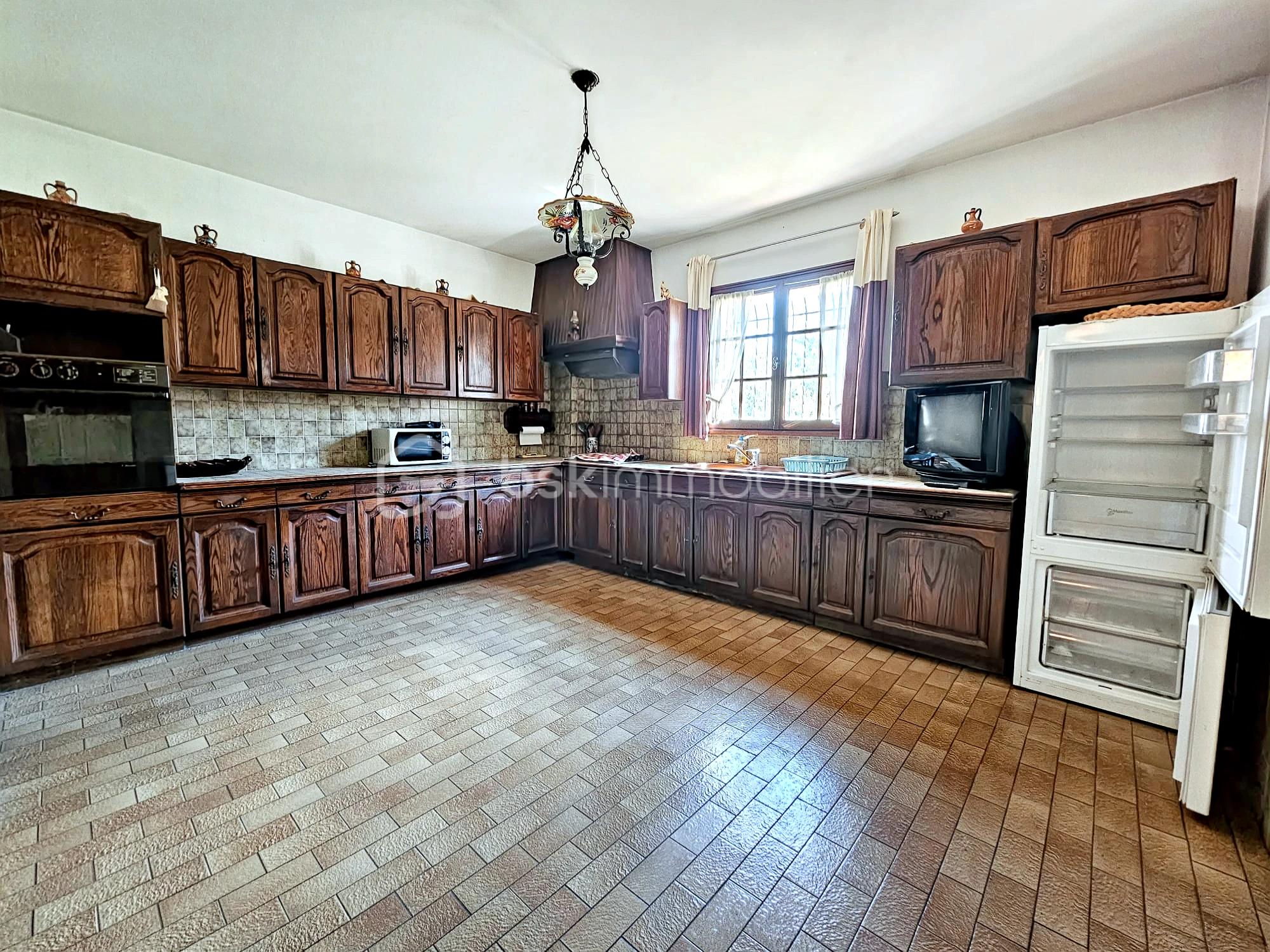 Maison de 232 m² - d627e41b-516c-49bc-9312-e810e02d60bf.jpg