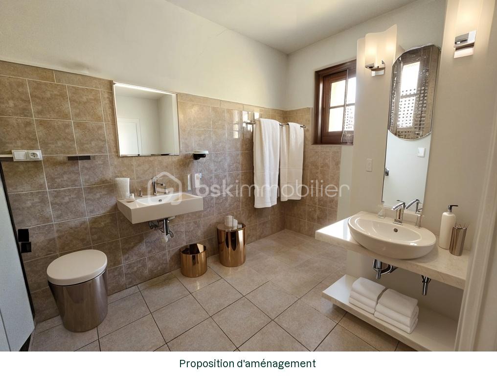 Maison de 232 m² - b6178f24f07822c-1.jpg