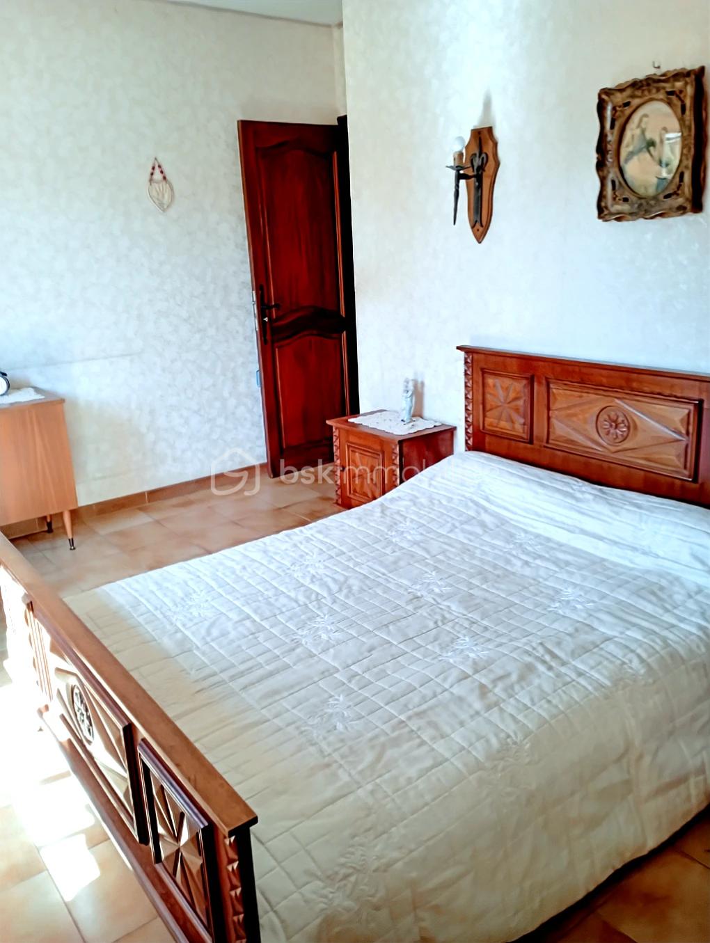 Maison de 232 m² - 45cf0514-9a9e-4b02-9a07-2c6207085bbf.jpg
