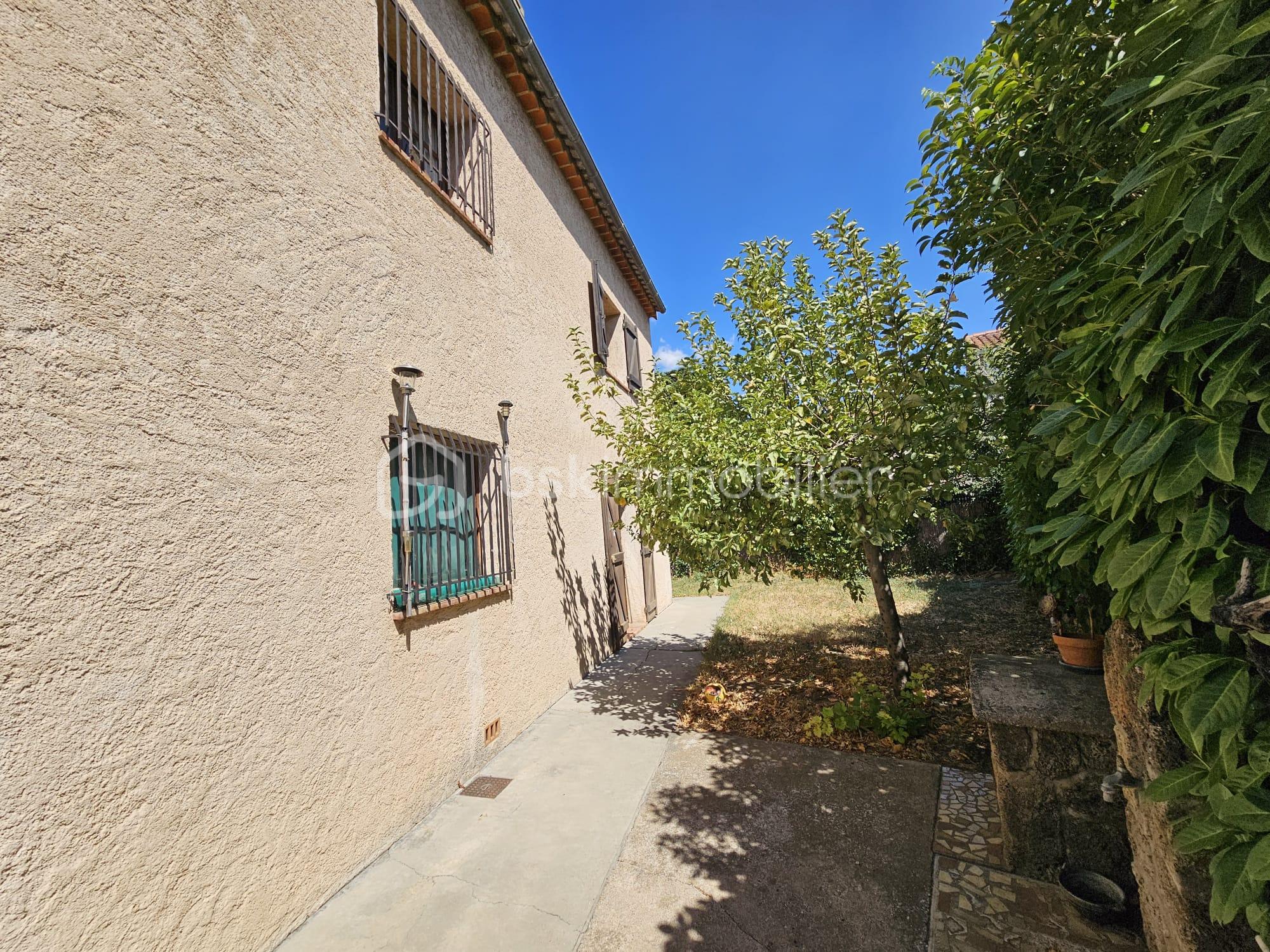 Maison de 232 m² - 46d3cfe6-0fcb-4cef-b827-b6050706cfb2.jpg