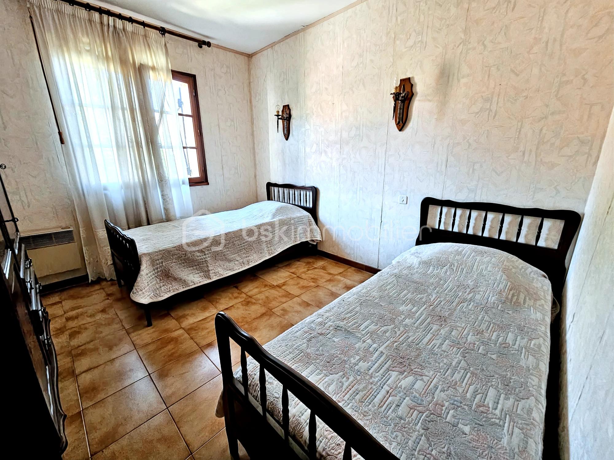 Maison de 232 m² - d6cb9631-192b-4905-8f2b-b4cbdb502021.jpg