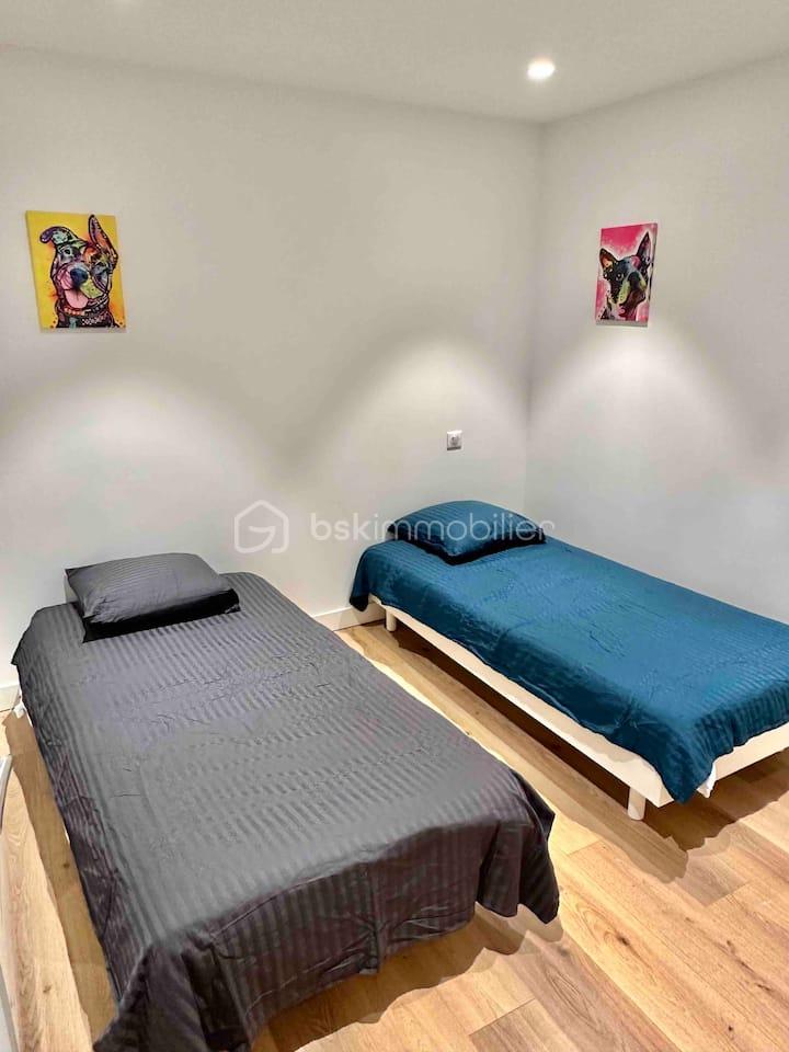 Maison de ville de 85 m² - RDC CHAMBRE FILLES 6.jpg