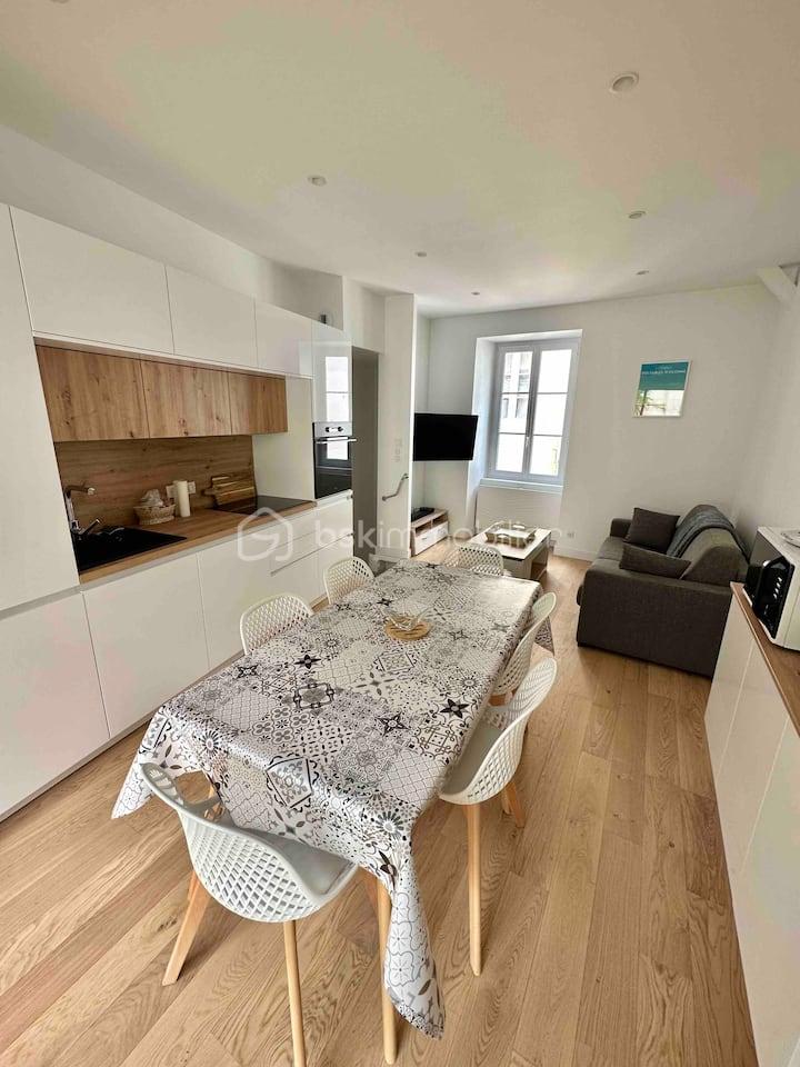 Maison de ville de 85 m² - R+1 PIECE DE VIE 6.jpg