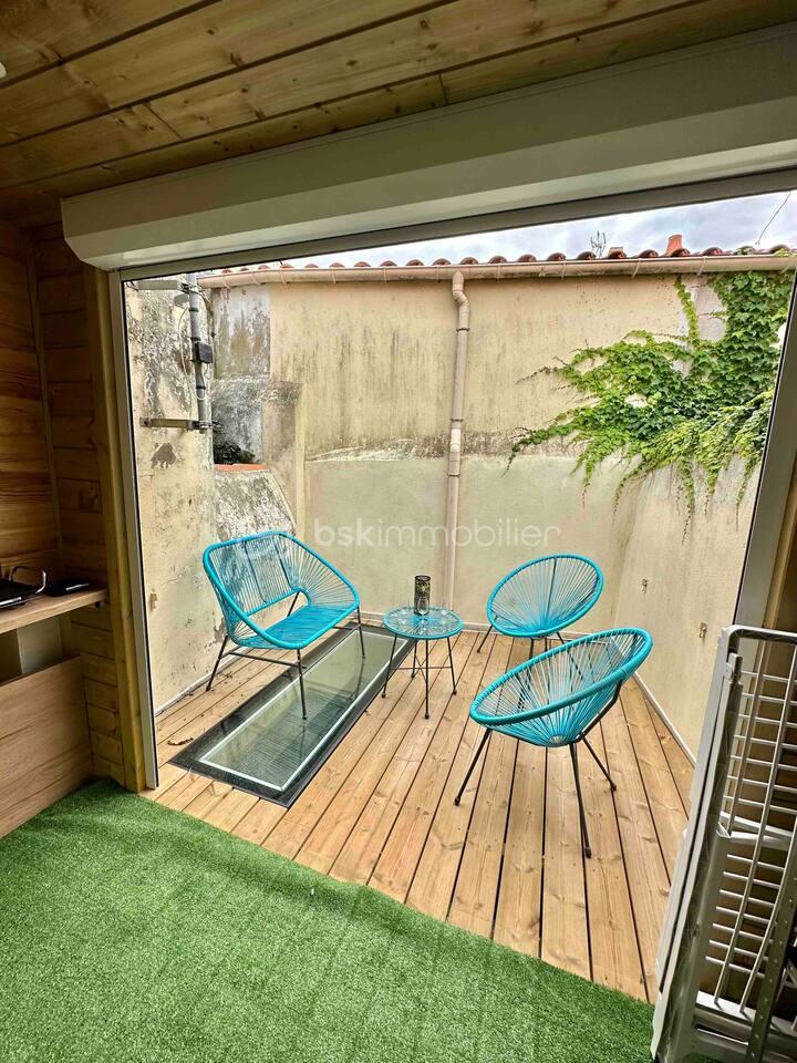 Maison de ville de 85 m² - R+1 TERRASSE 6.jpg