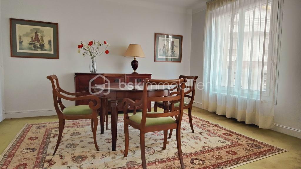 Appartement de 116,72 m² - Petit salon 1.jpg