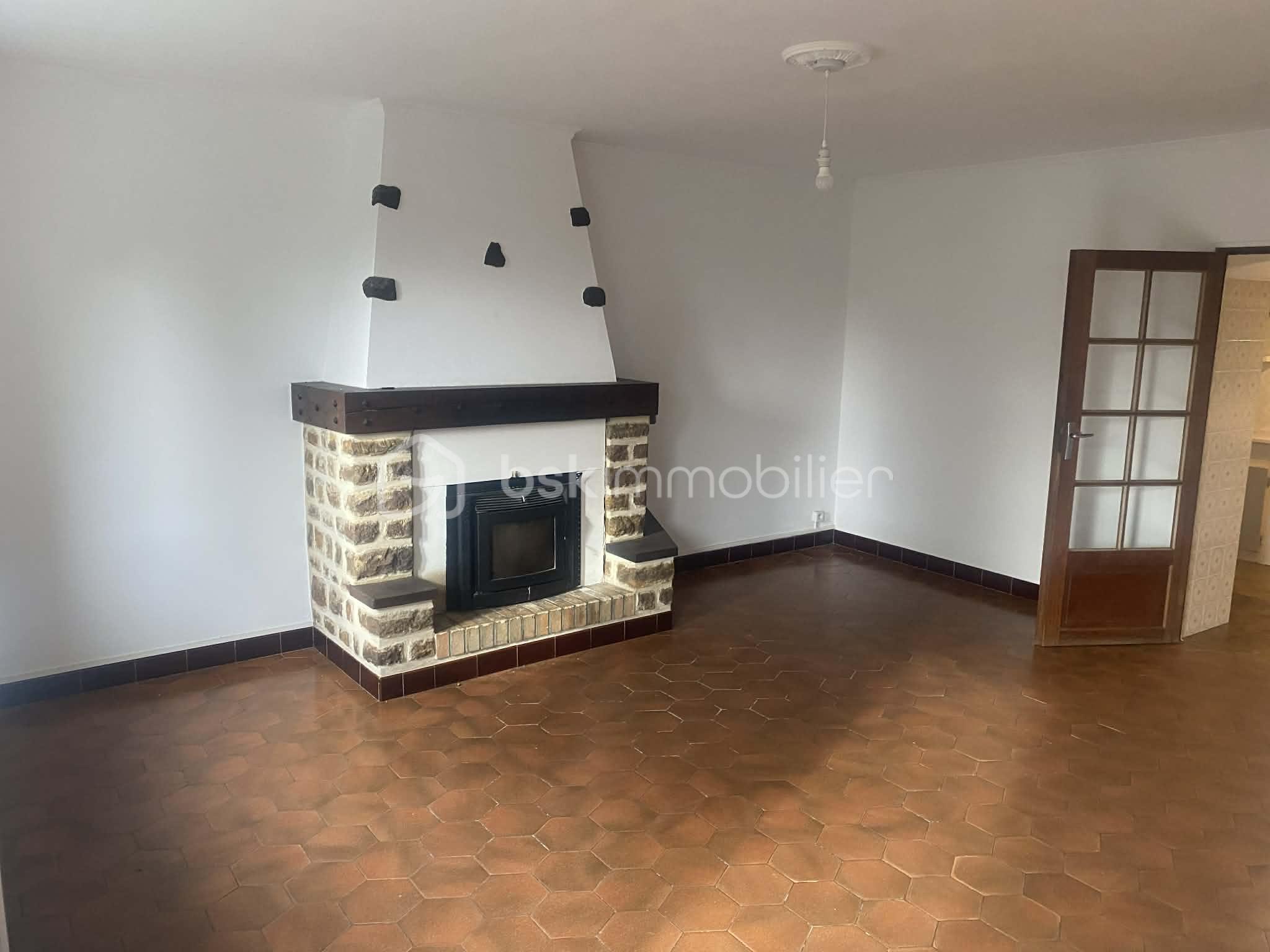 Maison de village de 113 m² - f3ecb9ba-e197-4a93-9a71-7b5f8caf372a.jfif