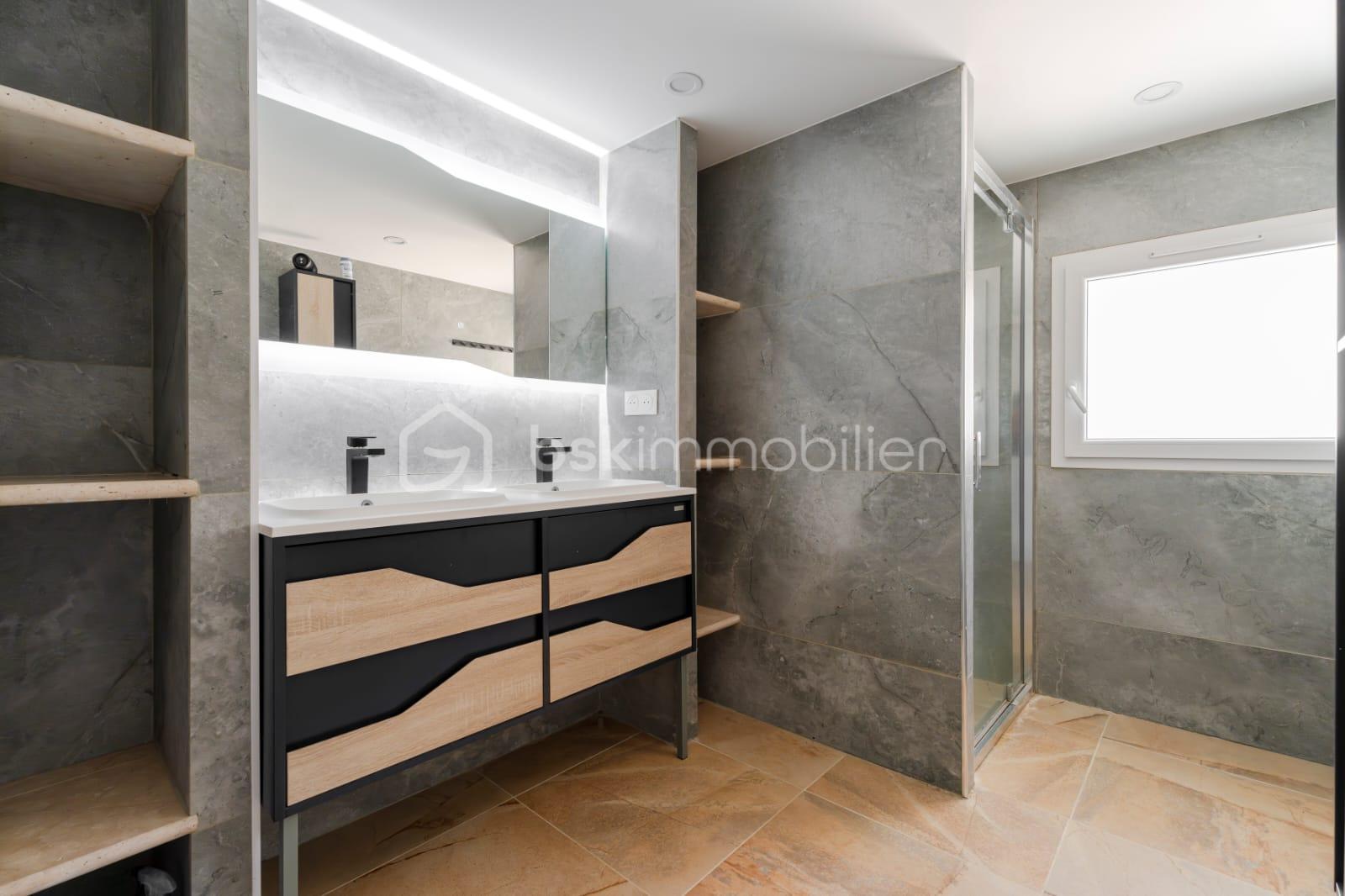 Appartement de 83,50 m² - PHOTO-2025-10-27-10-49-19 copie 4.jpg