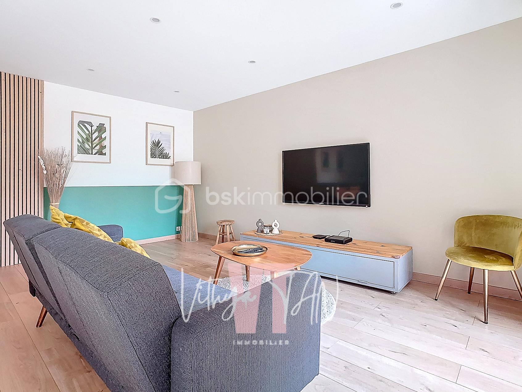 Appartement de 81 m² - 2 SALON-3.jpg