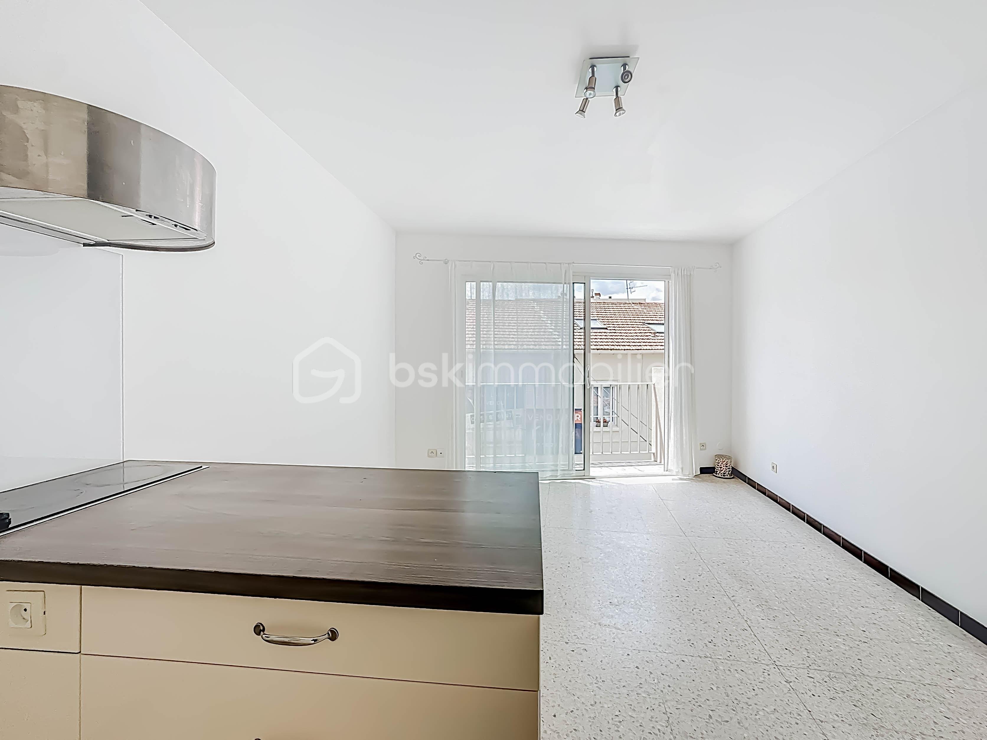 Appartement de 42 m² - IMG_BA3A4ACB4B8A-8.jpg