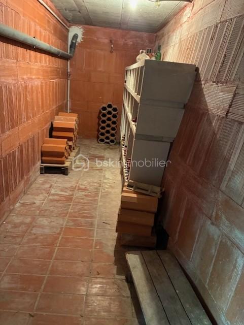Maison d architecte de 179,37 m² - cave.jpg