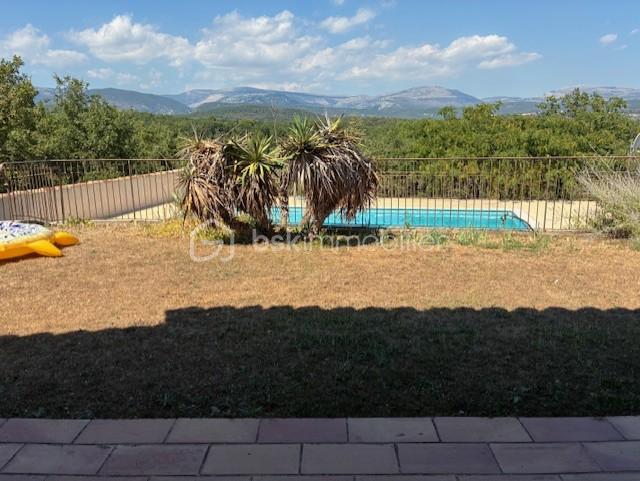 Maison d architecte de 179,37 m² - piscine.jpg