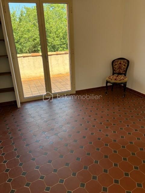 Maison d architecte de 179,37 m² - chambre.jpg