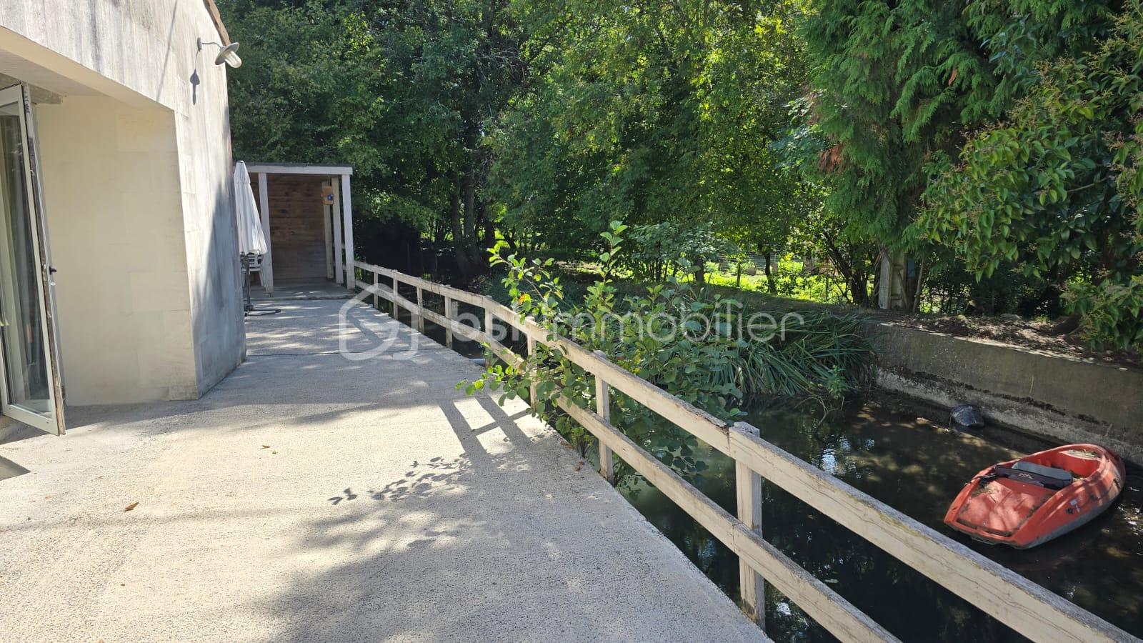 Maison de 531 m² - bief.jpg