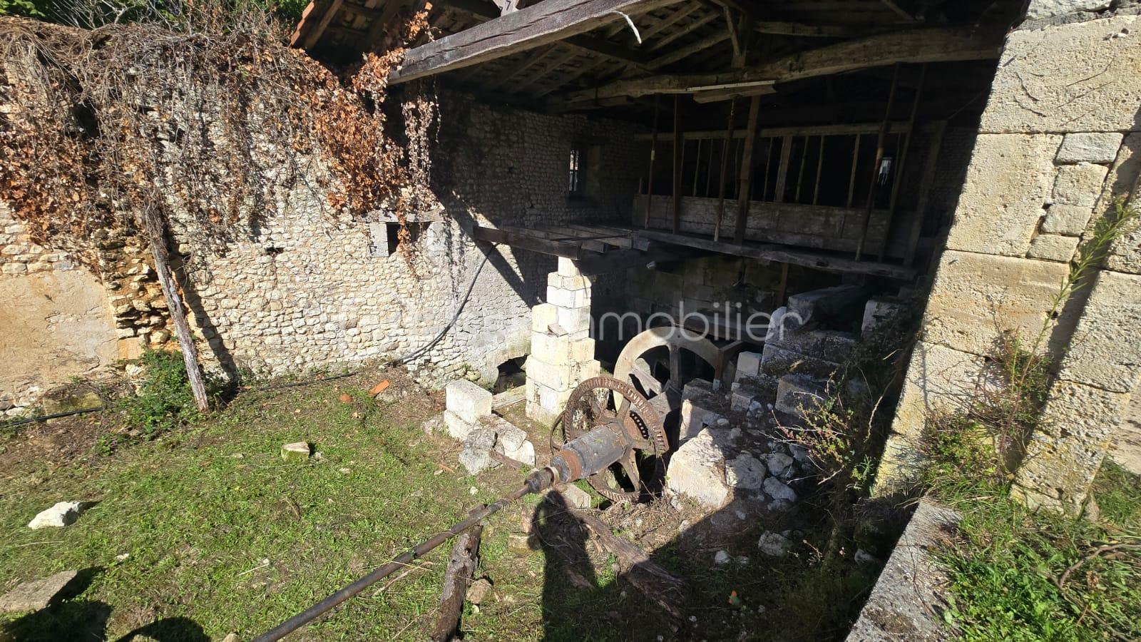 Maison de 531 m² - moulin 2.jpg