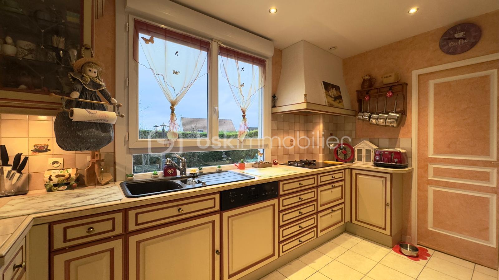 Maison de 101 m² - PHOTO-2024-12-11-16-31-56 14.jpg