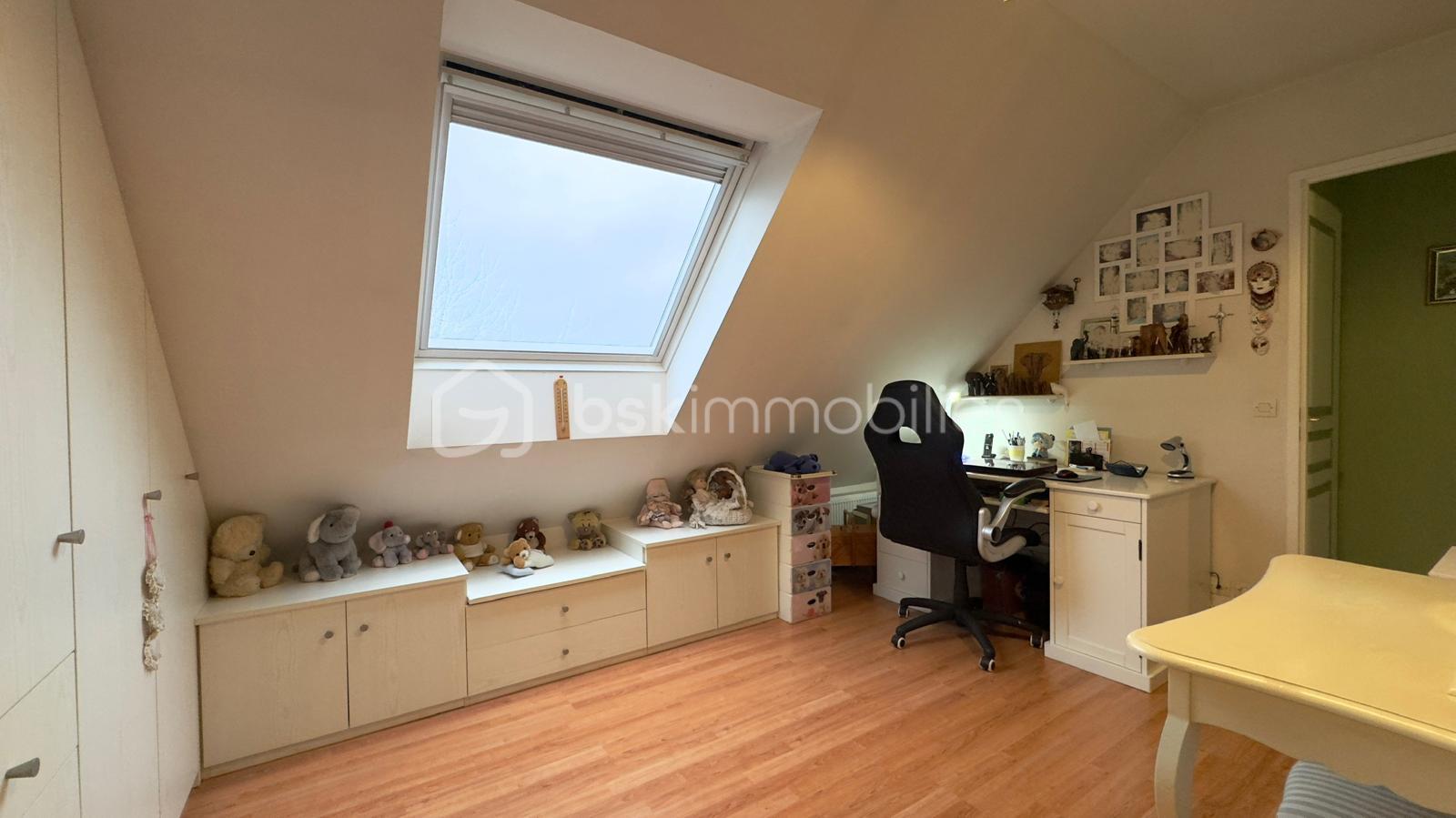 Maison de 101 m² - PHOTO-2024-12-11-16-31-56 3.jpg