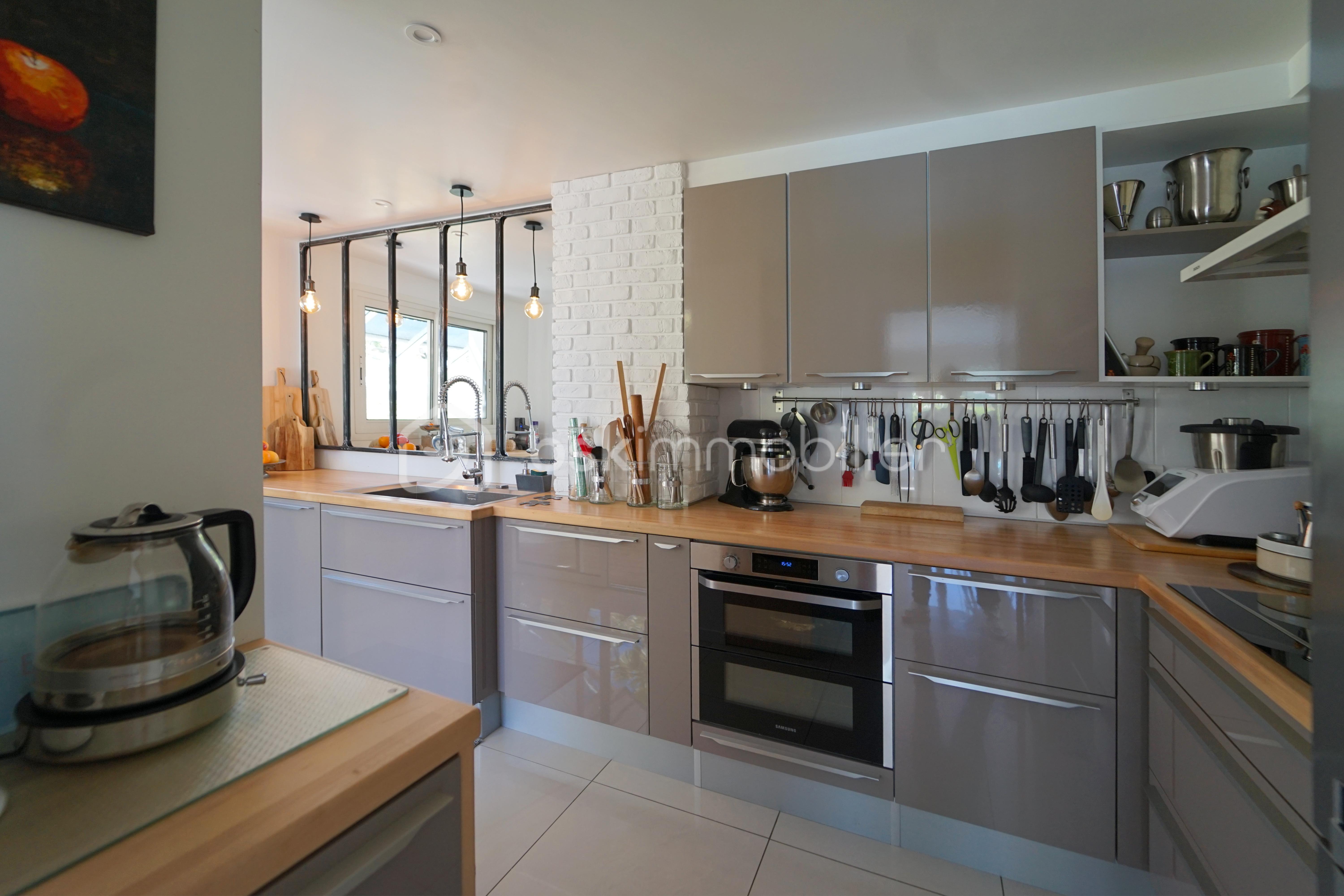 Demeure de 234 m² - cuisine.JPG