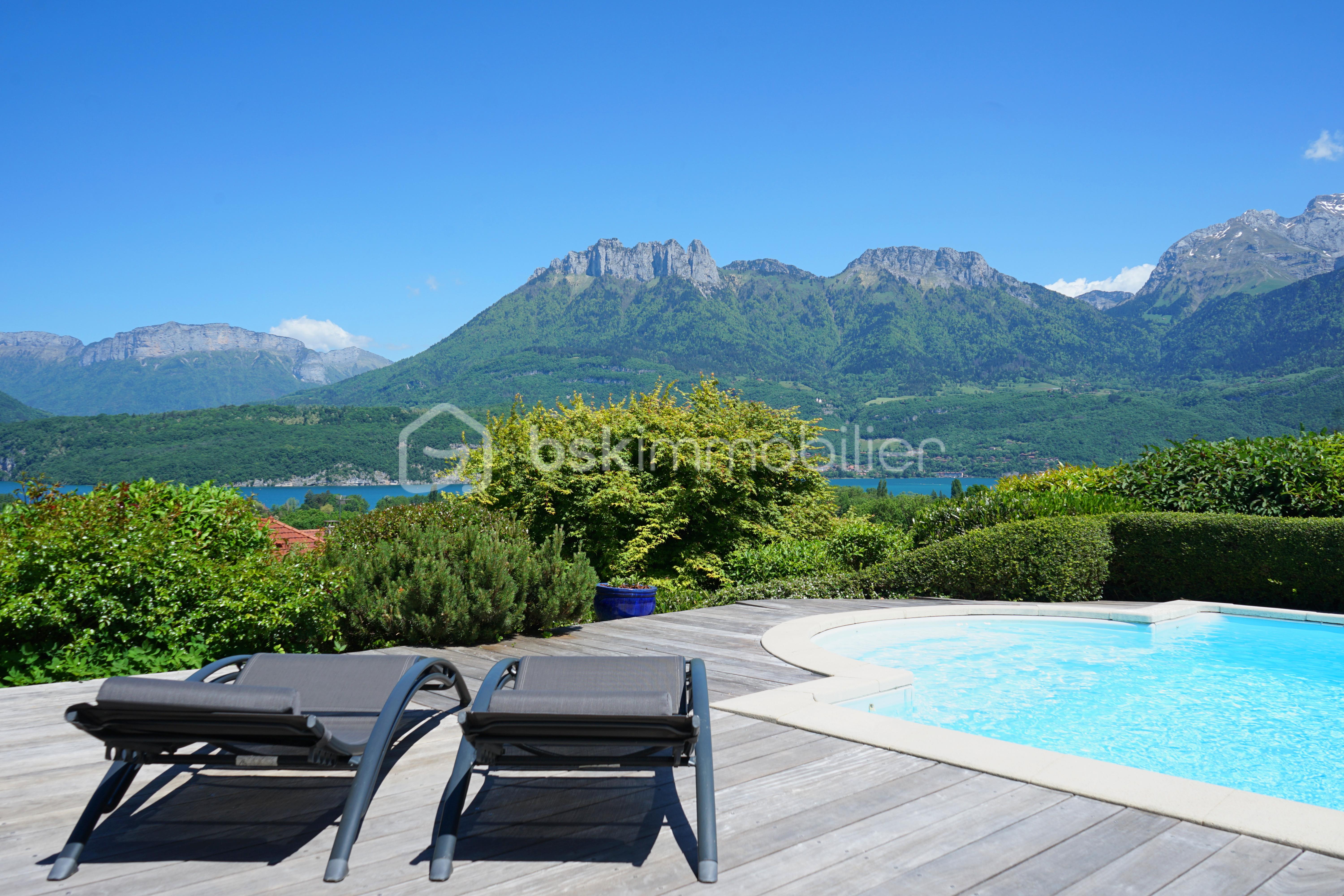 Demeure de 234 m² - transats.JPG