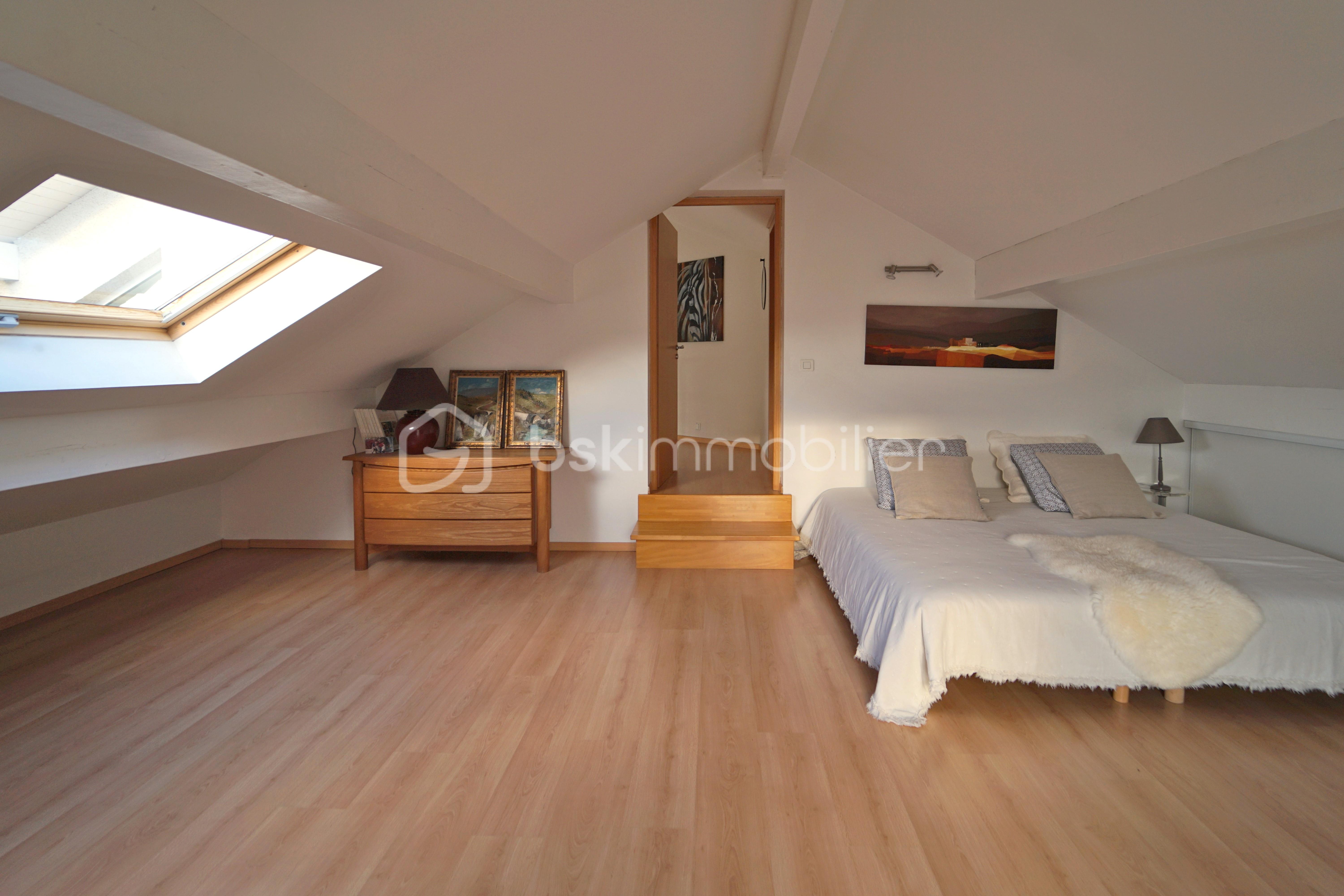 Demeure de 234 m² - chambre4.JPG