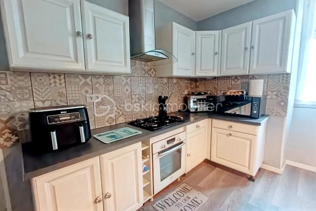 Maison de 240 m² - hoqi-2658c8efae2846c7ae204c611a6c8e0b.jpg