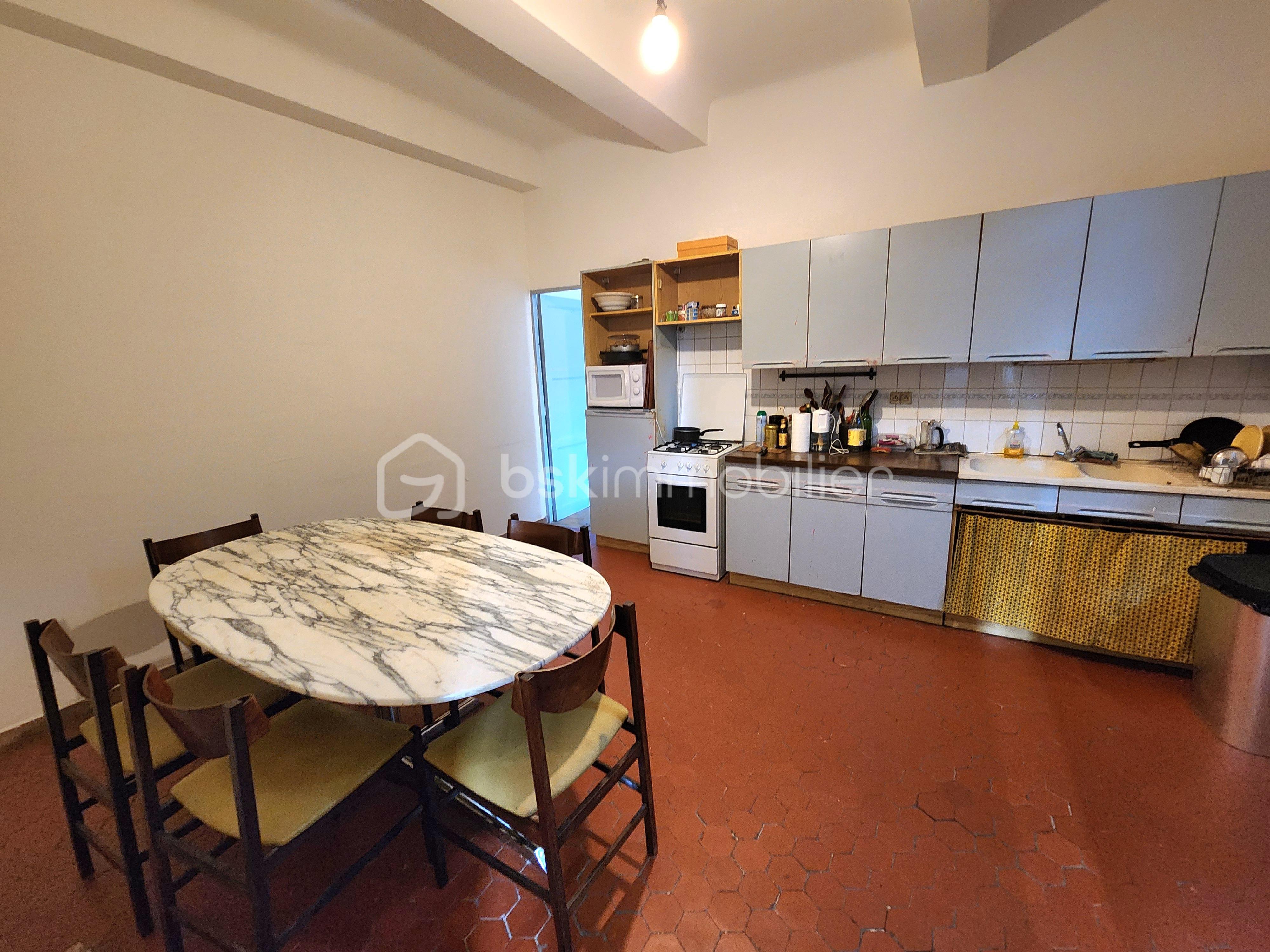 Immeuble mixte de 259 m² - 20251030_100953.jpg