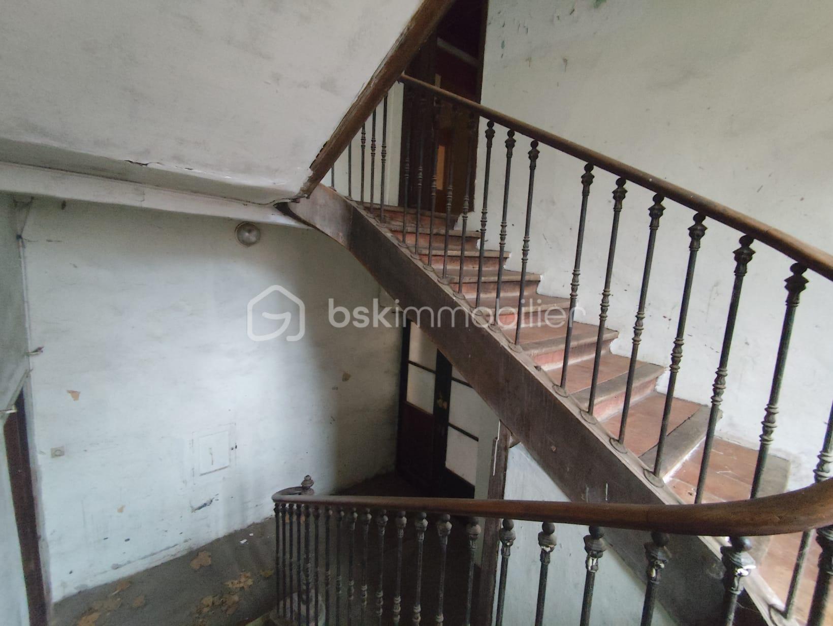 Immeuble mixte de 450 m² - WhatsApp Image 2026-01-28 at 07.33.49.jpeg