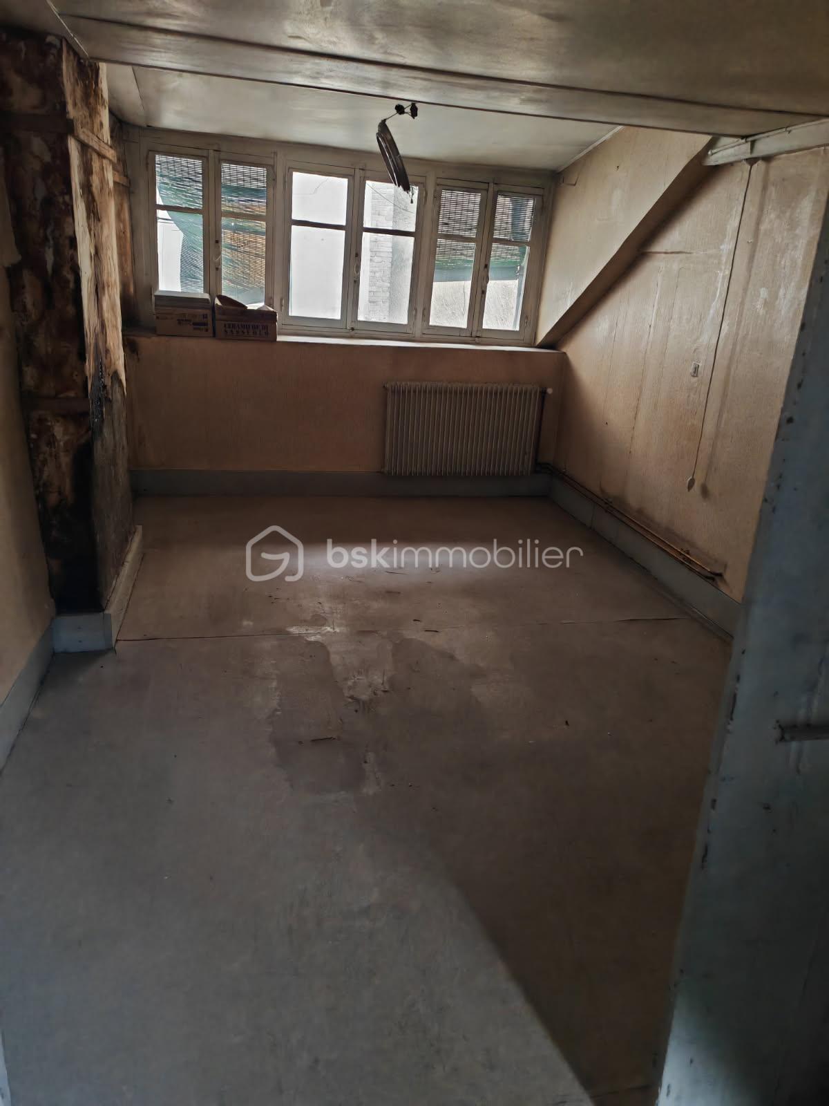 Immeuble de 190 m² - 44.jpg