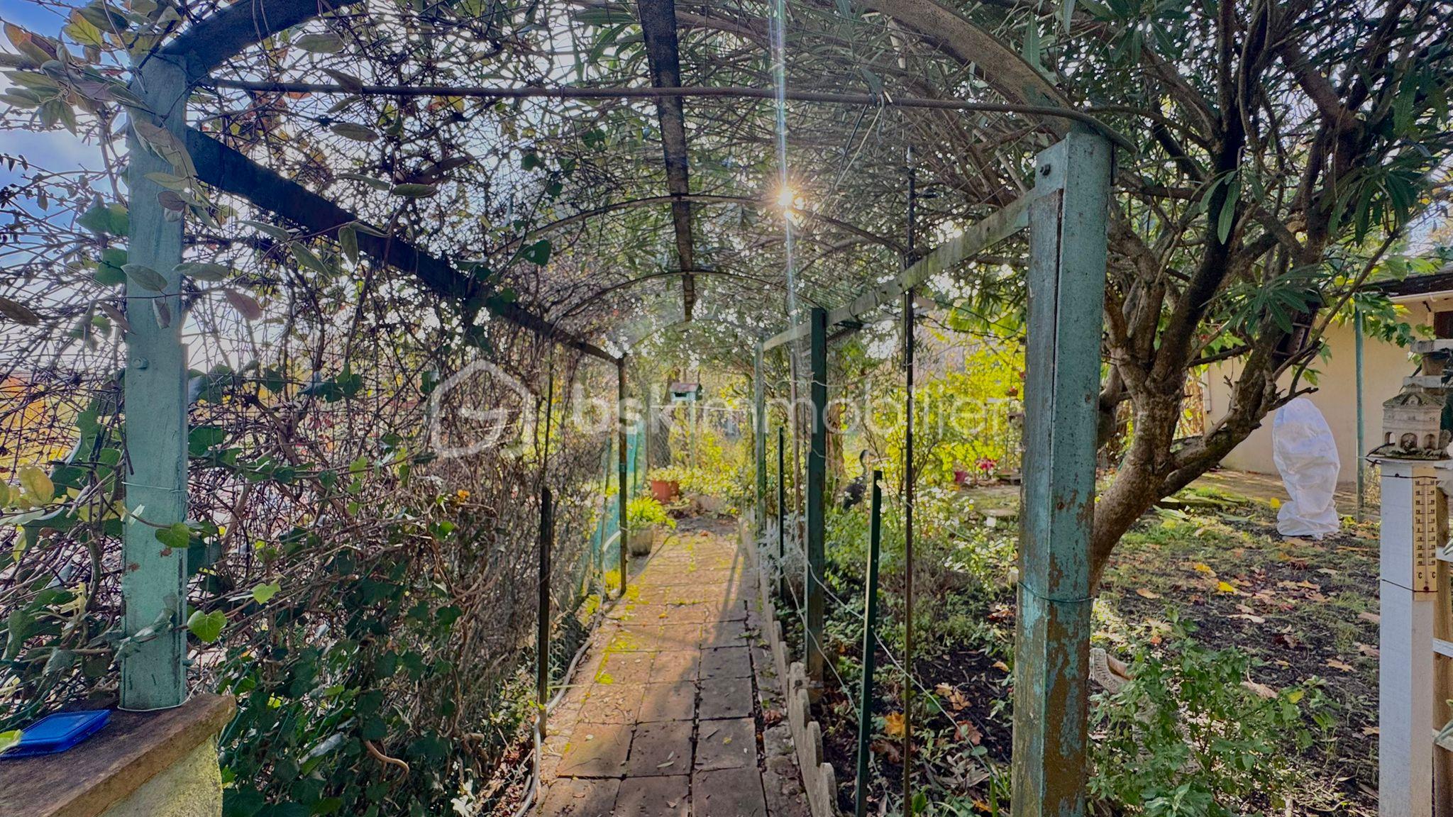 Maison de ville de 115 m² - WhatsApp Image 2025-12-01 à 22.04.03_c9e62dca.jpg