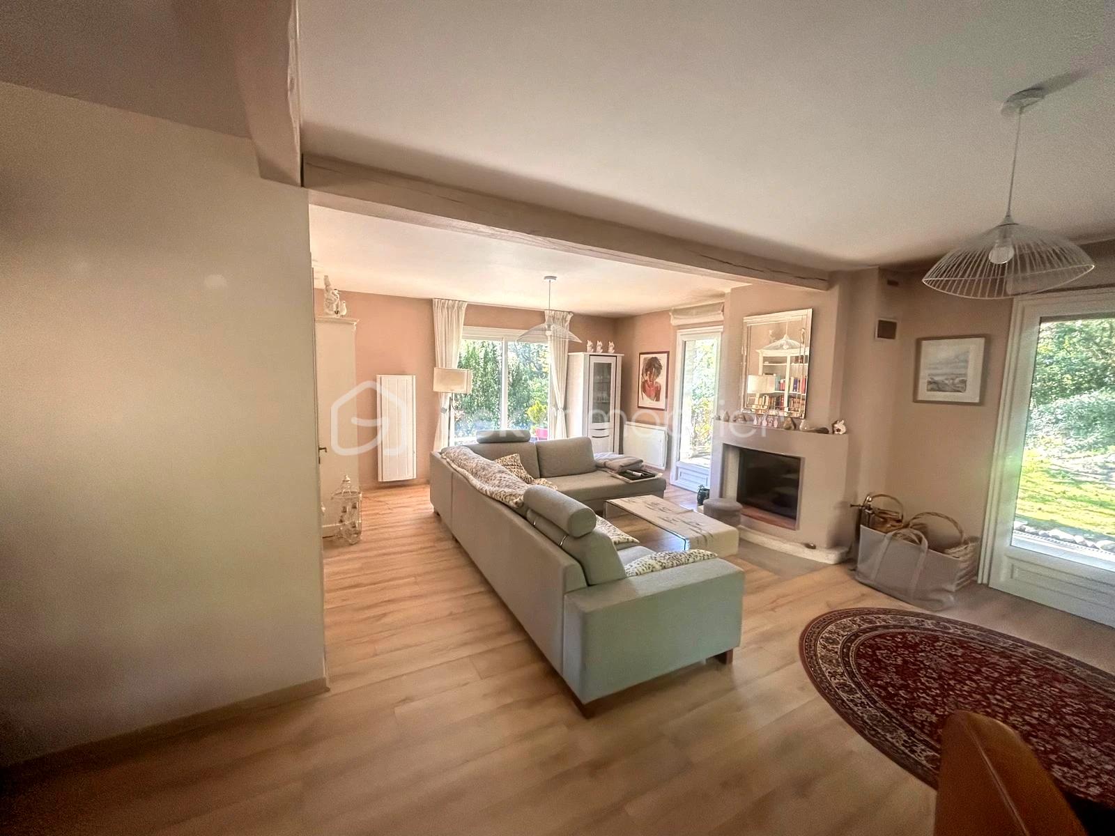 liloo-downloadertufribhs925qfSvR3xf