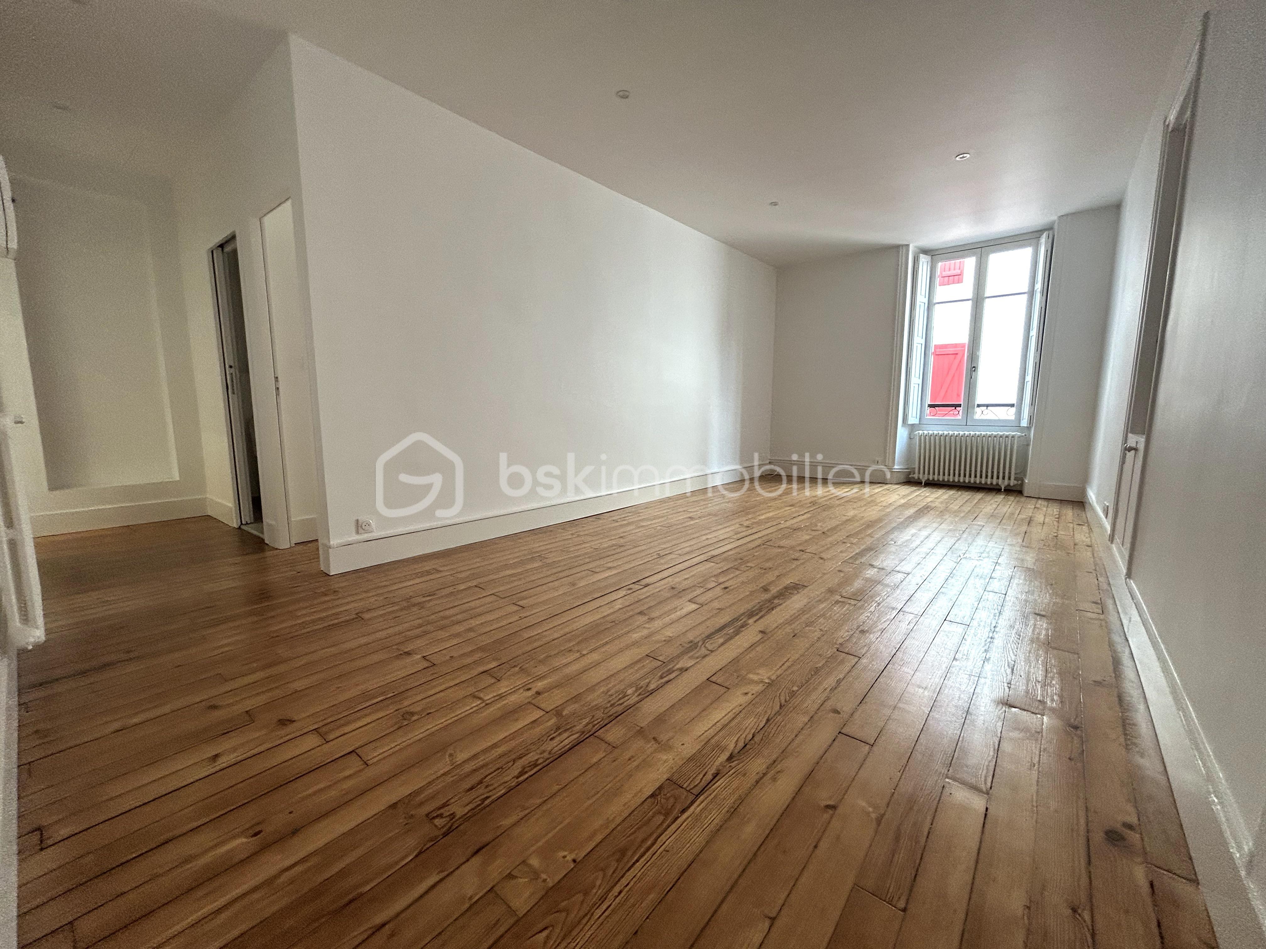 Appartement 2 pièces 46 m² · à Saint-Jean-de-Luz · 46 m² · 380 000 €