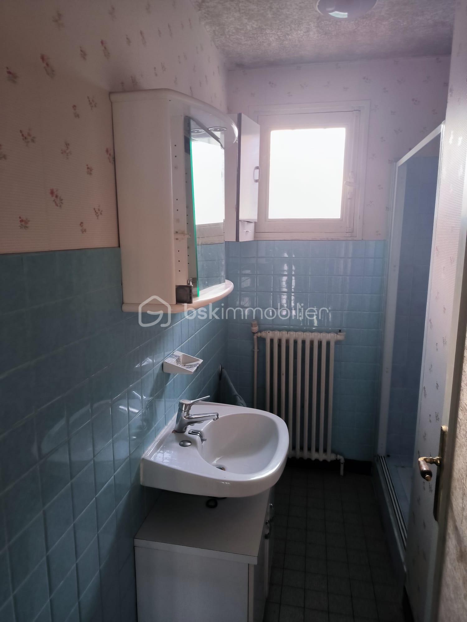 Maison de 56 m² - WhatsApp Image 2025-12-28 at 18.59.59.jpeg