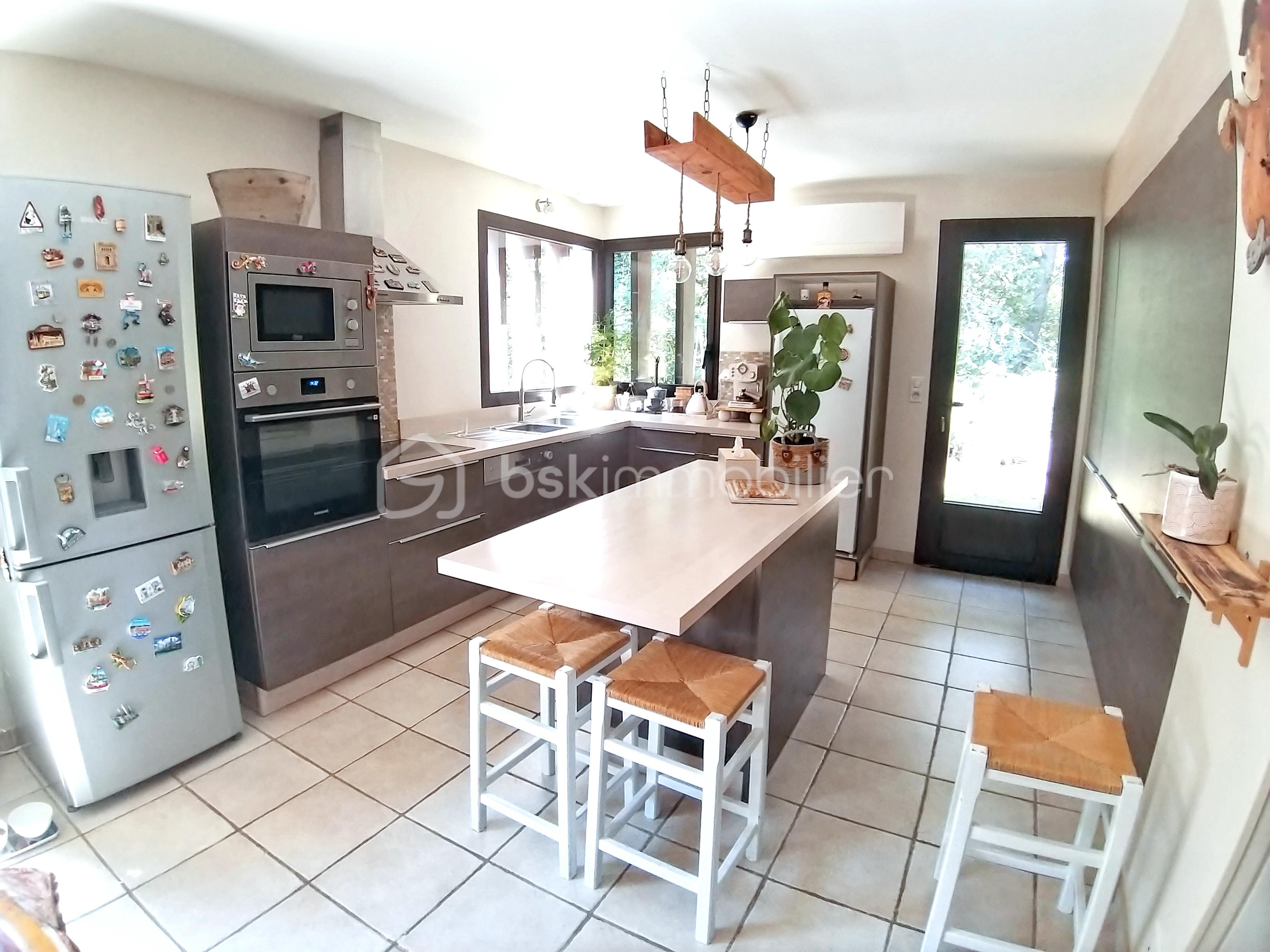 Maison traditionnelle de 170 m² - liloo-downloaderMxocj3