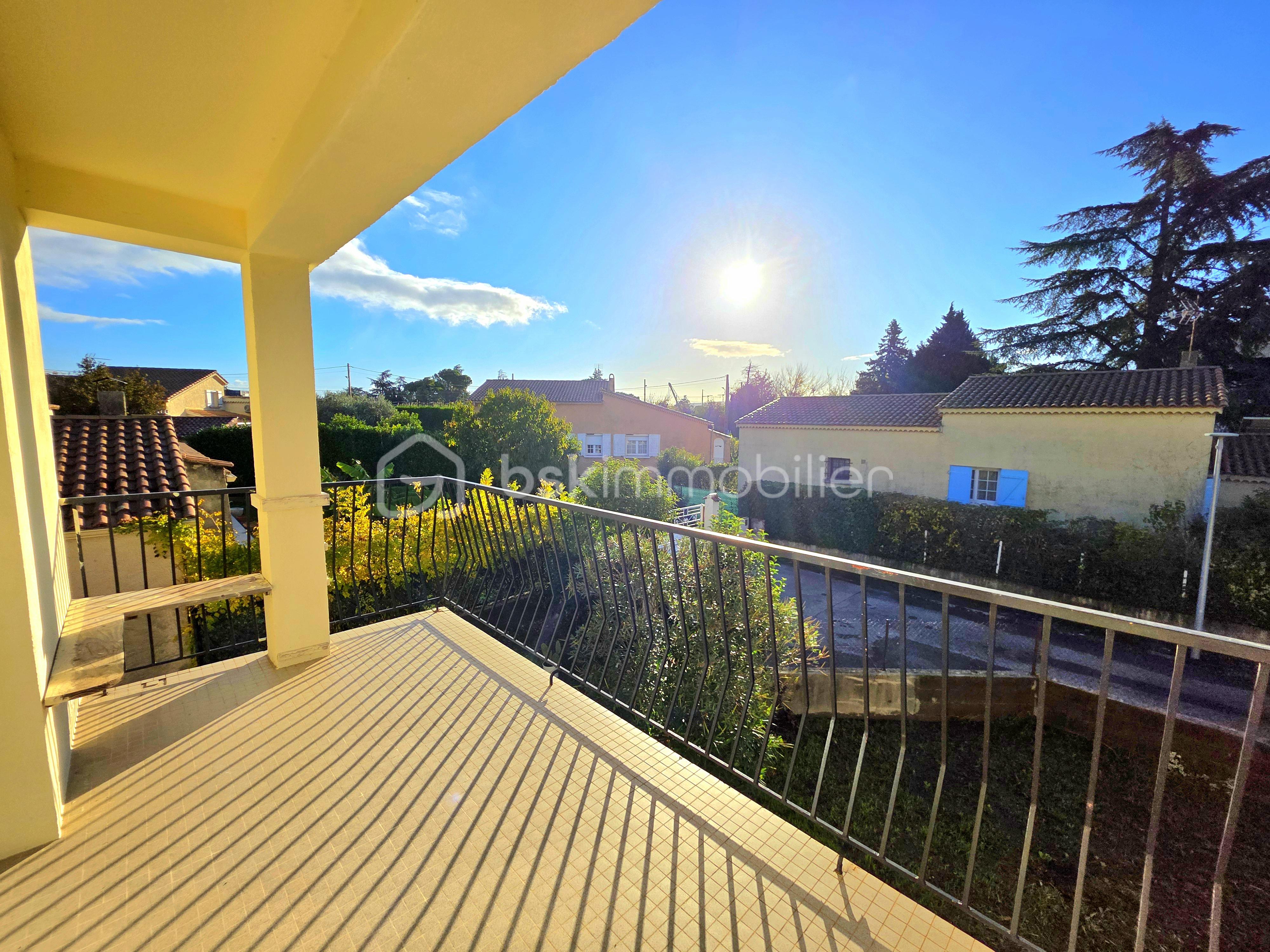 Maison de 173 m² - 20251103_085742.jpg