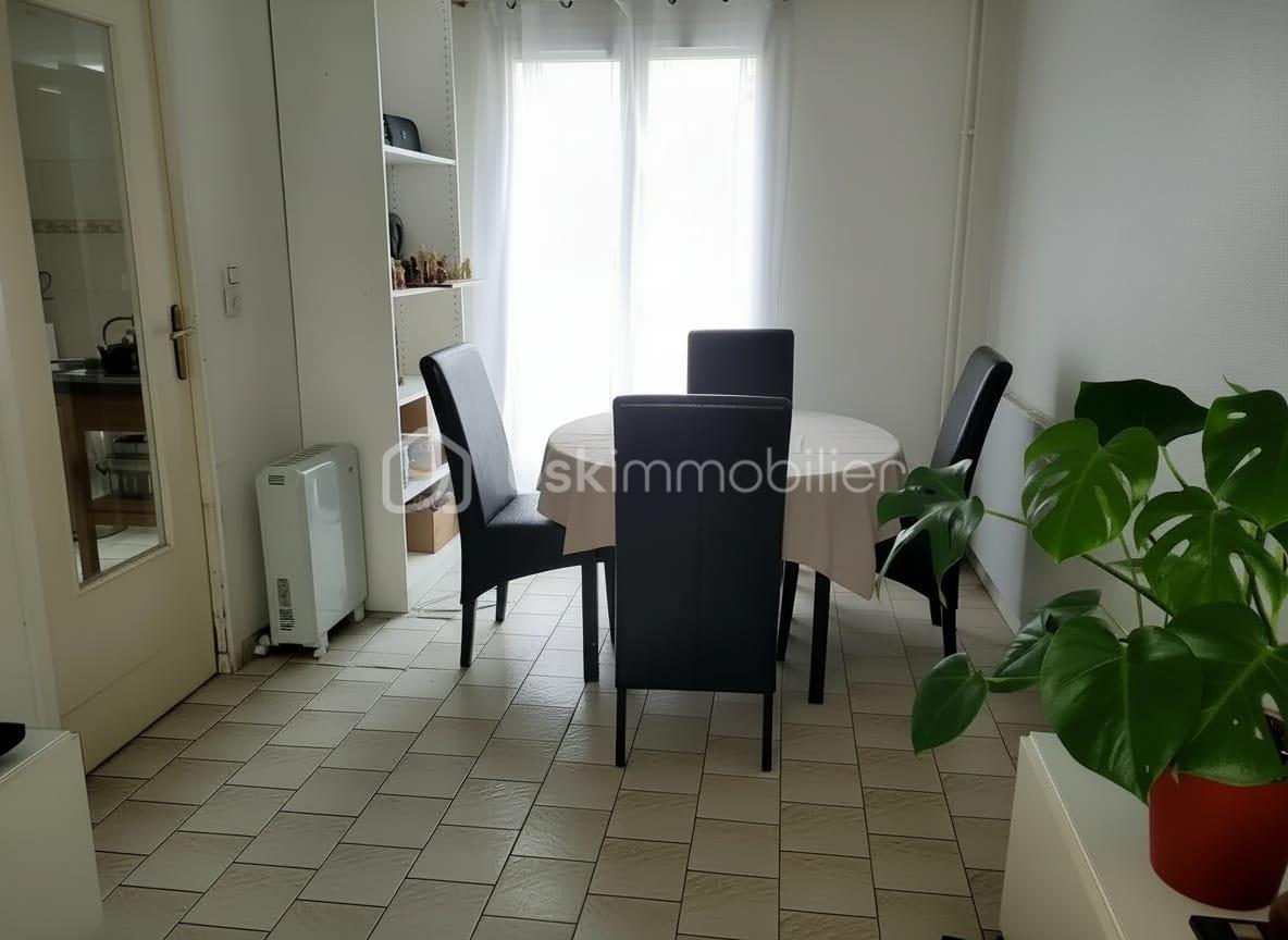 Maison de 77 m² - thumbnail_1000044443.jpg