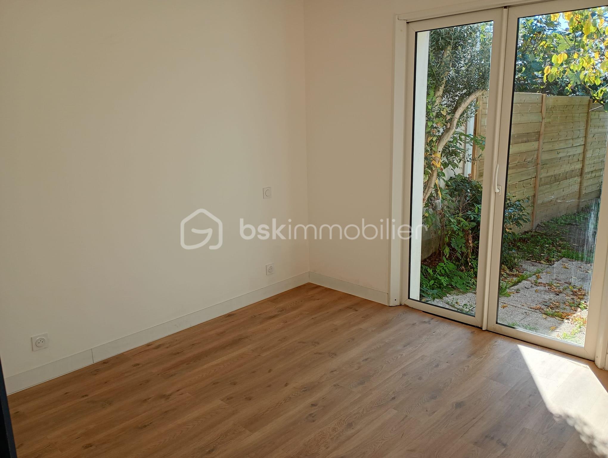 PHOTO CHAMBRE 2.jpeg