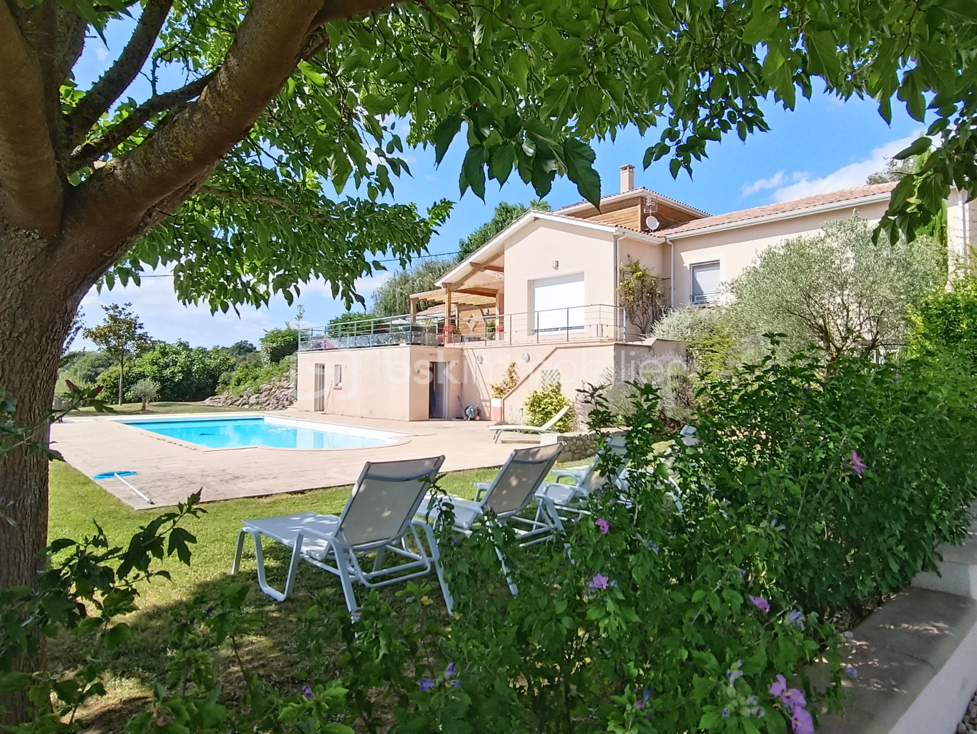 Maison 7 pièces 220 m² · à Condom · 220 m² · 448 000 €