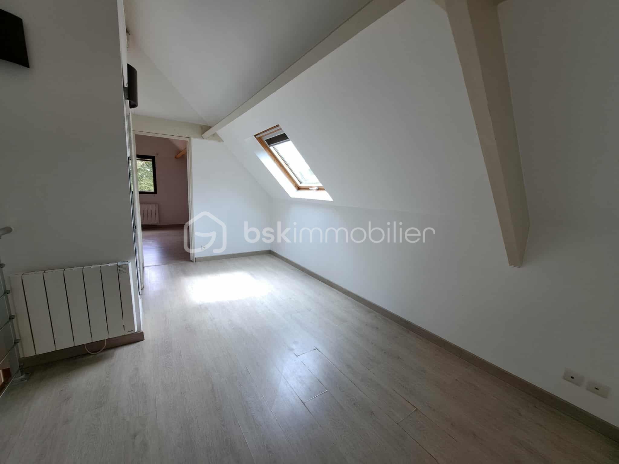Maison de 114 m² - 5657eea1-d861-410b-9de9-fb73141d6651.jfif