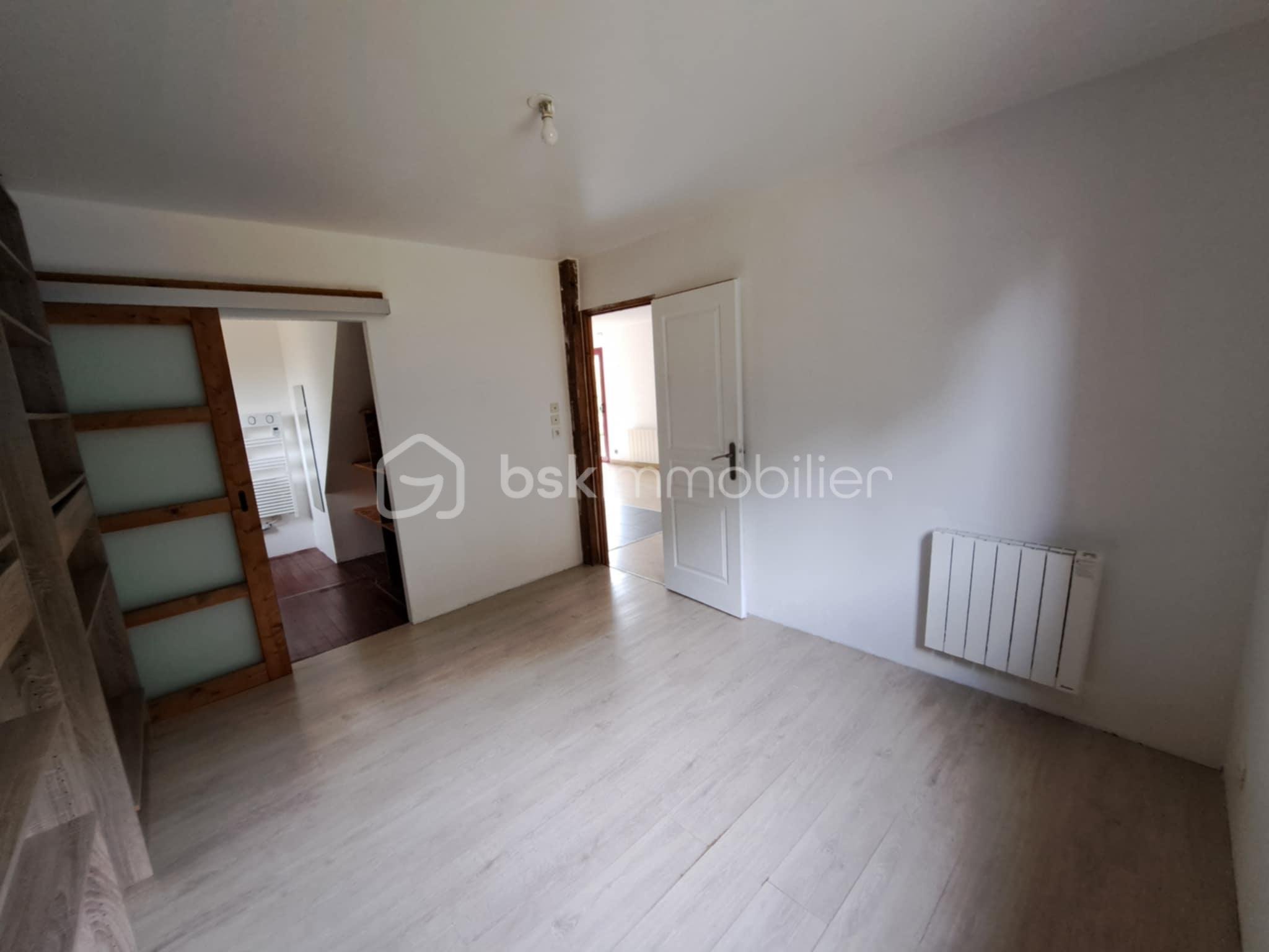 Maison de 114 m² - df0c05b0-1ce0-4369-9306-561641479d0f.jfif