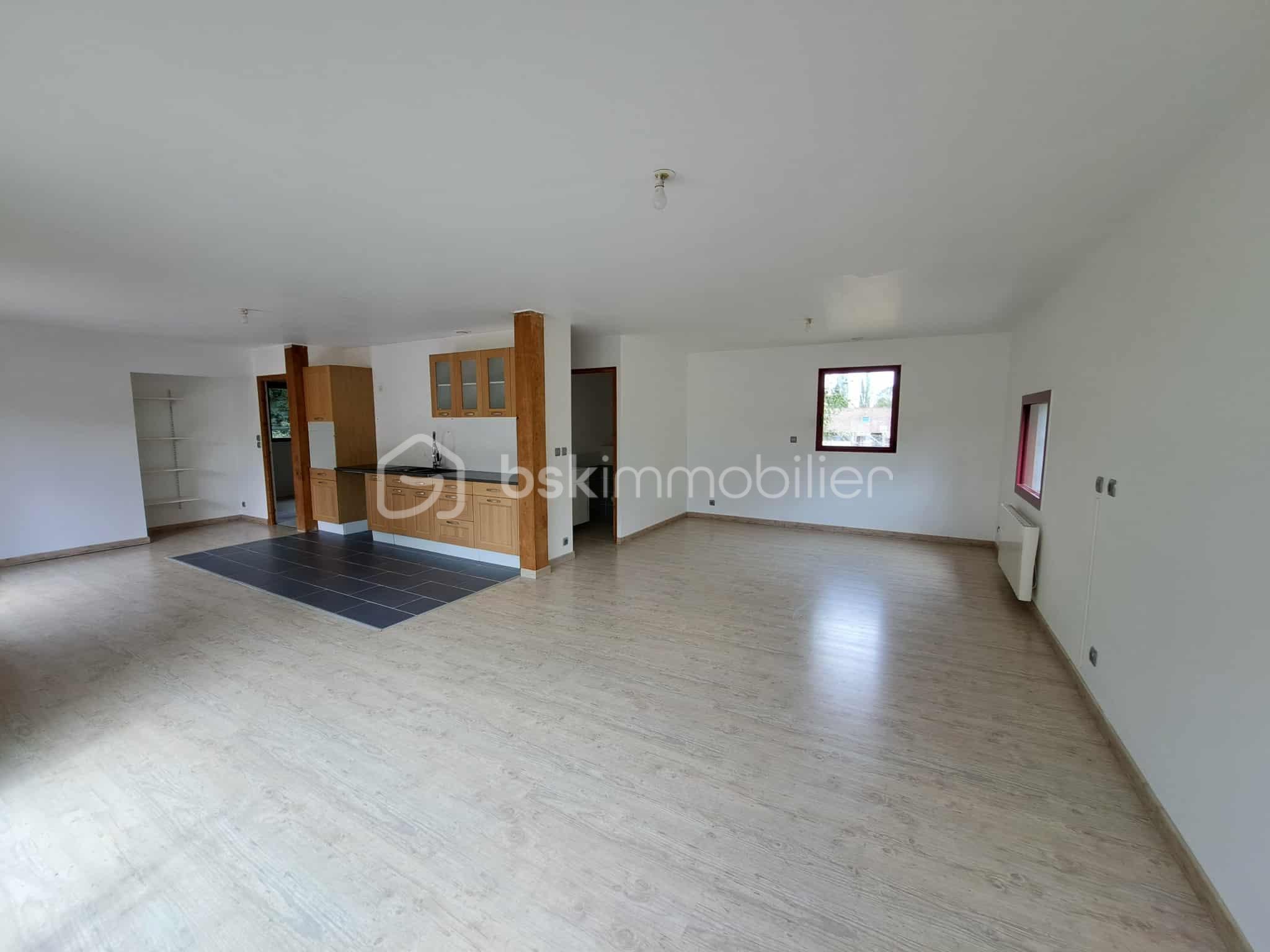 Maison de 114 m² - 9acaf033-25e0-48e5-8d6d-511ac02b5b92.jfif