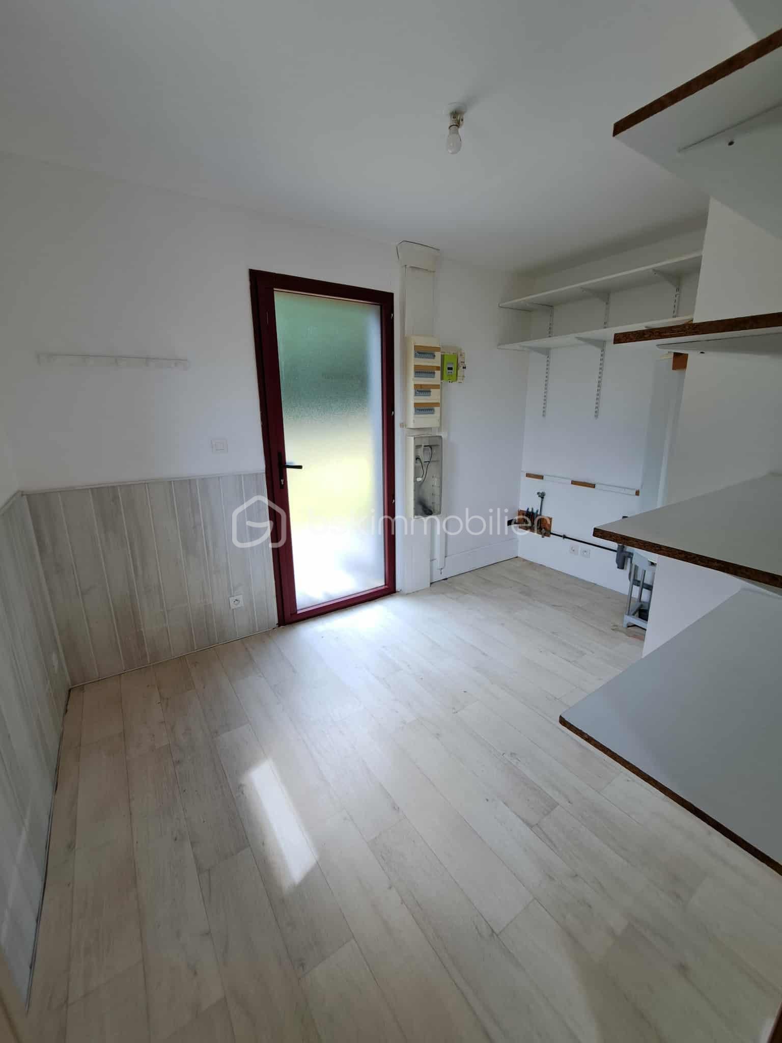 Maison de 114 m² - d80b2a22-725d-4297-b1a8-08c6f1067788.jfif